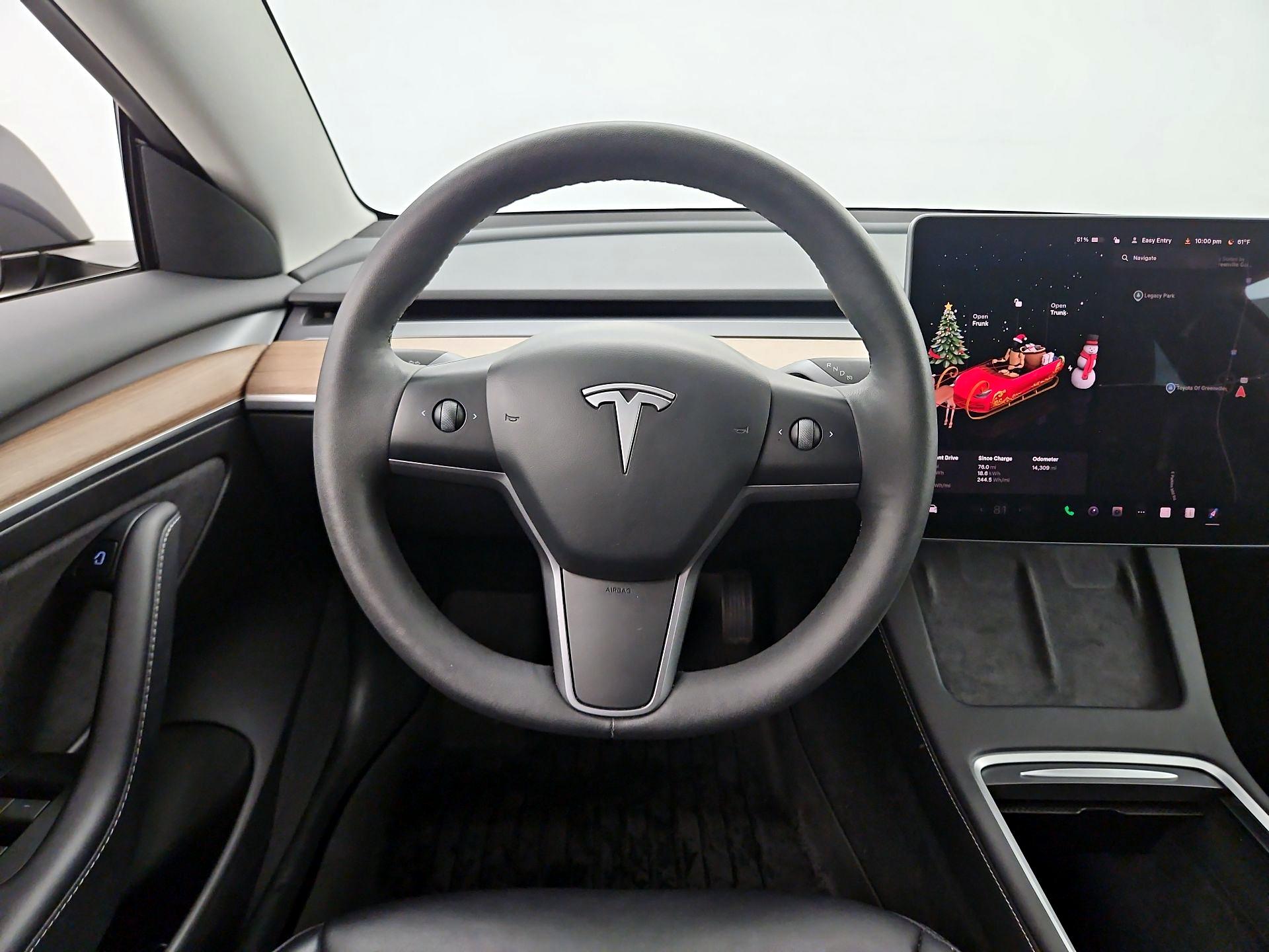 Thumbnail: 2023 Tesla Model 3 - 10