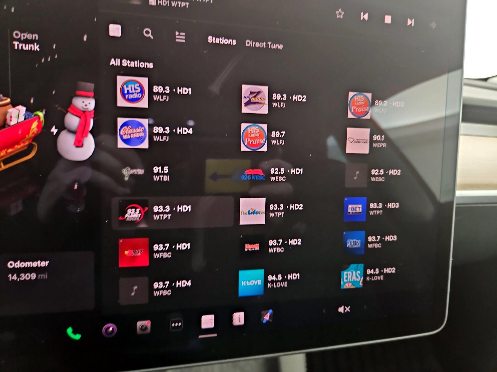 Thumbnail: 2023 Tesla Model 3 - 15