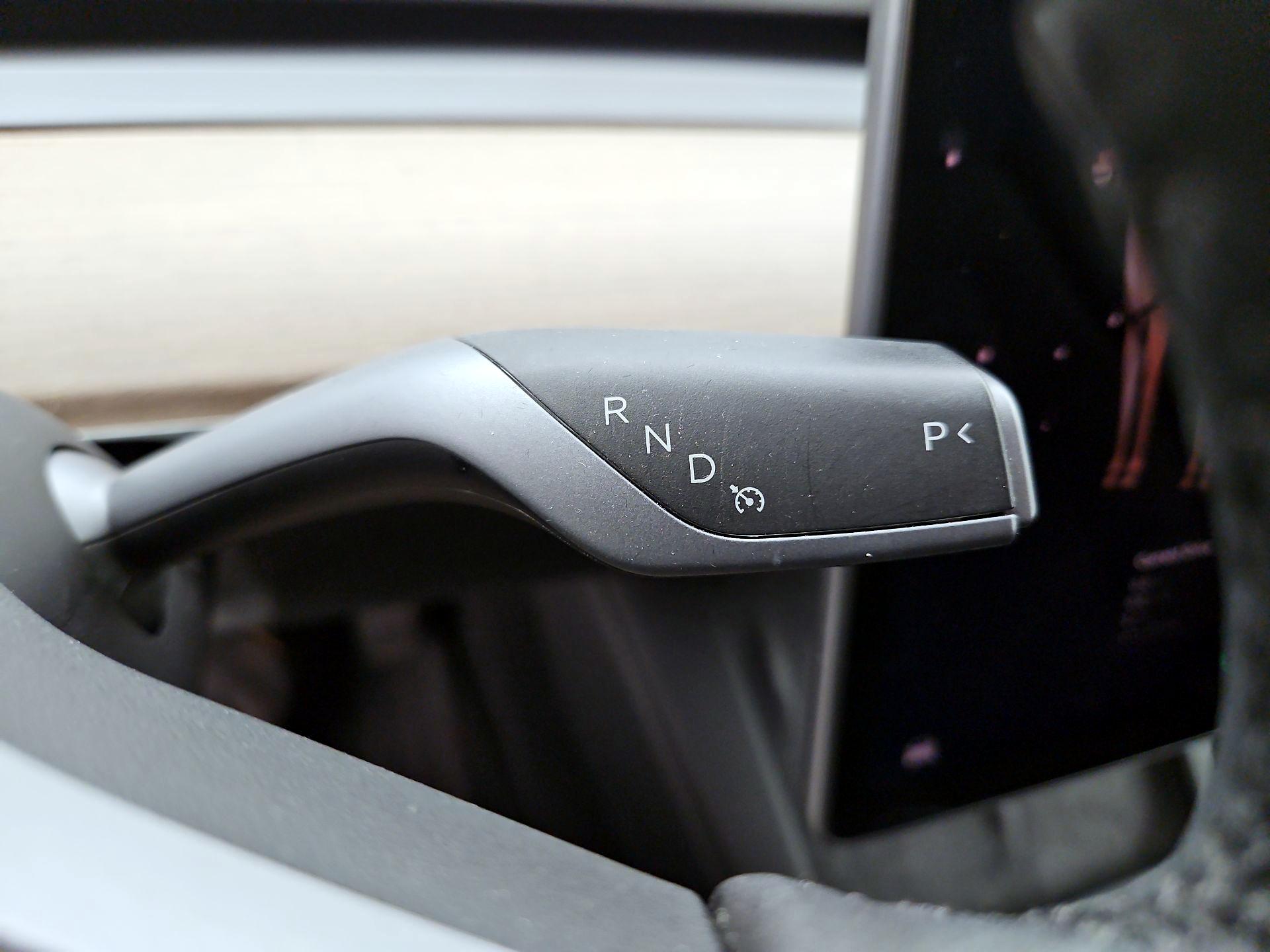 Thumbnail: 2023 Tesla Model 3 - 17