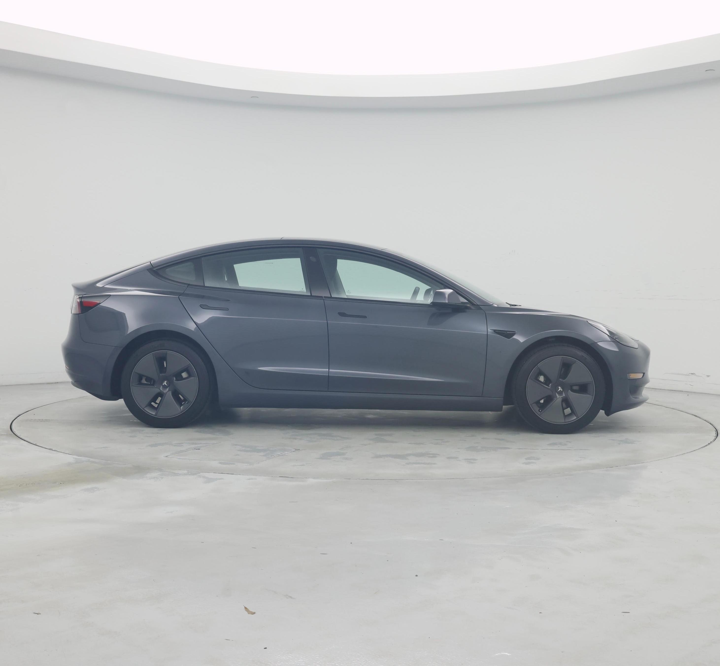 Thumbnail: 2023 Tesla Model 3 - 7