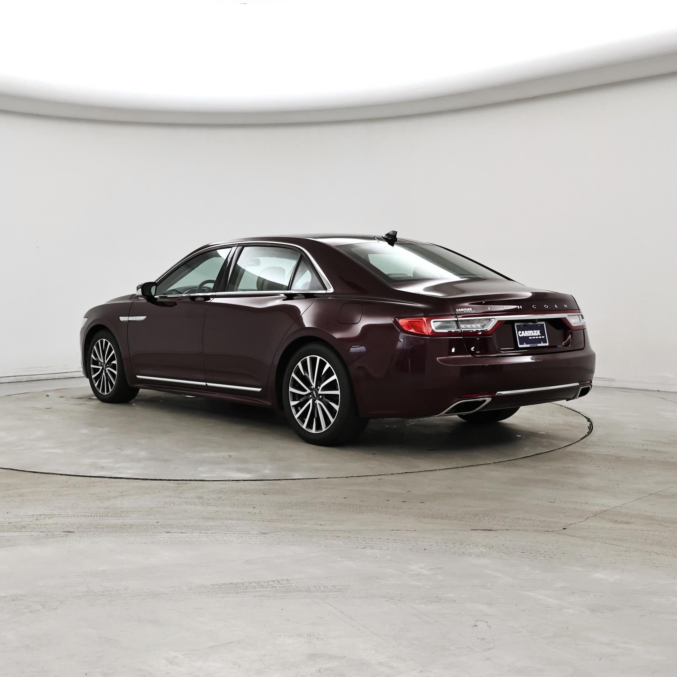 Thumbnail: 2018 Lincoln Continental - 2