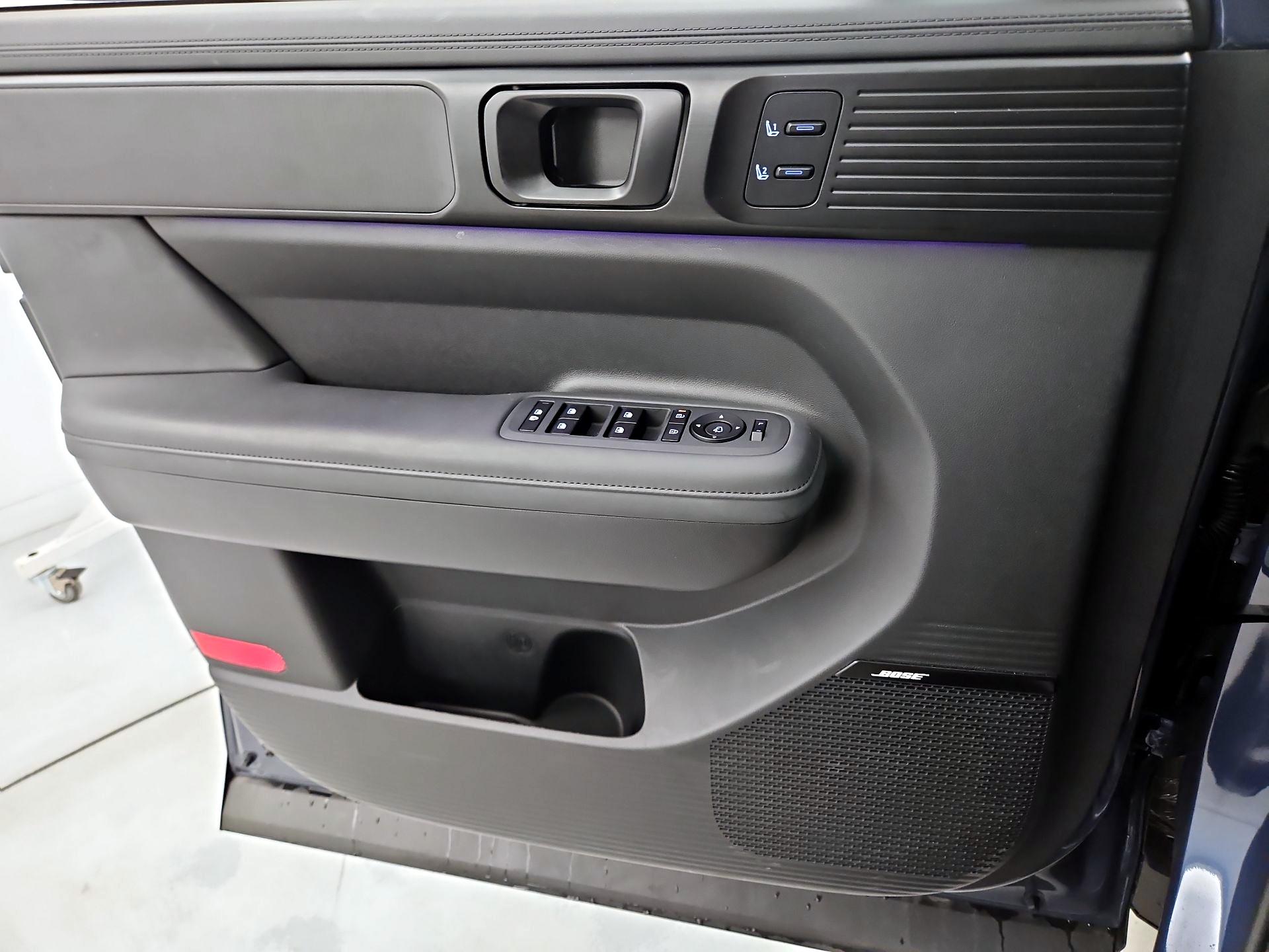 Thumbnail: 2025 Hyundai Santa Fe - 12