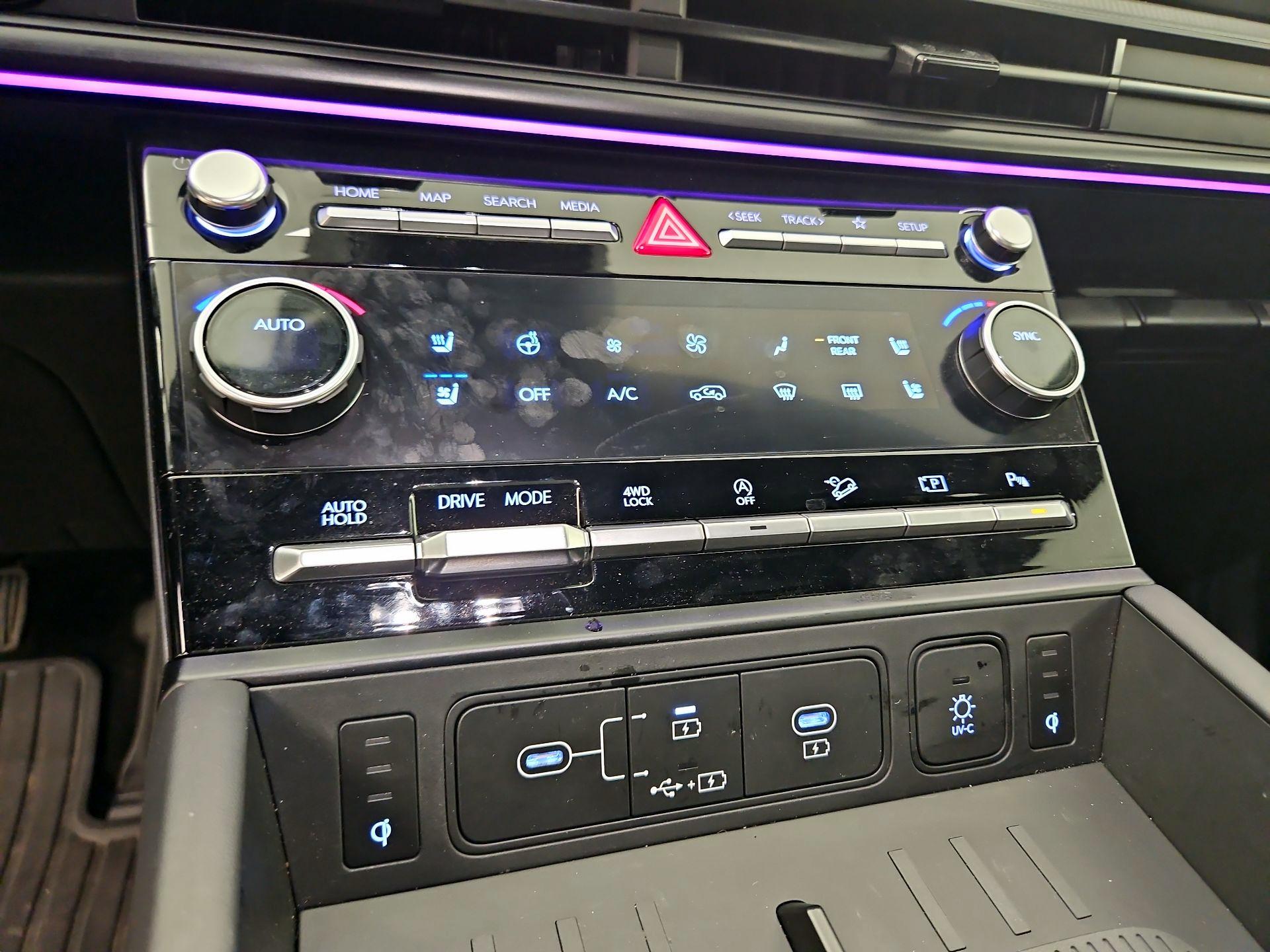 Thumbnail: 2025 Hyundai Santa Fe - 17