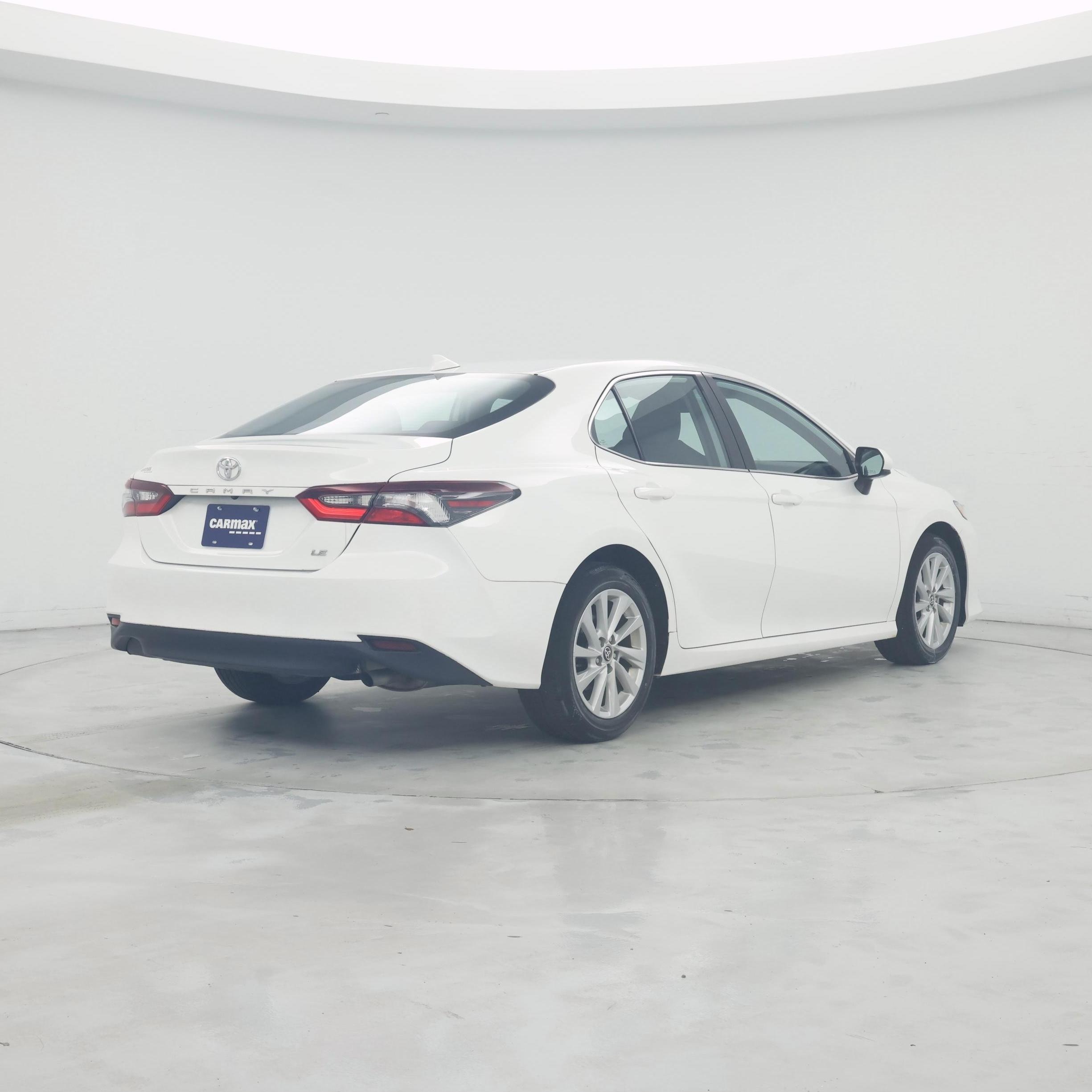 Thumbnail: 2021 Toyota Camry - 8