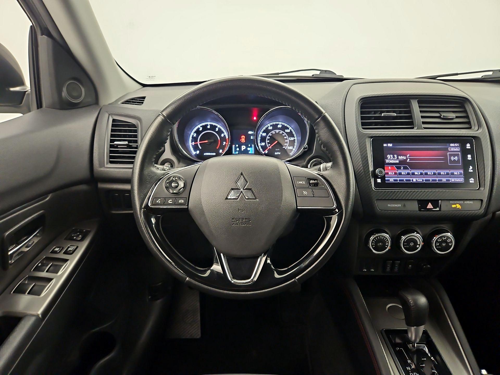 Thumbnail: 2018 Mitsubishi Outlander Sport - 10