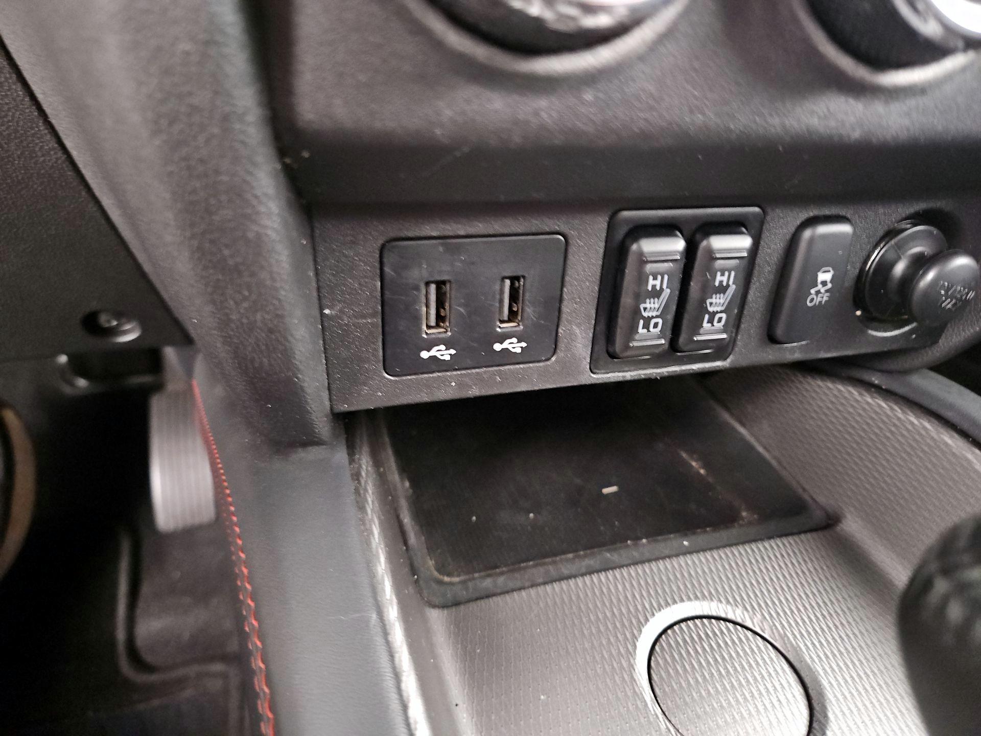 Thumbnail: 2018 Mitsubishi Outlander Sport - 17