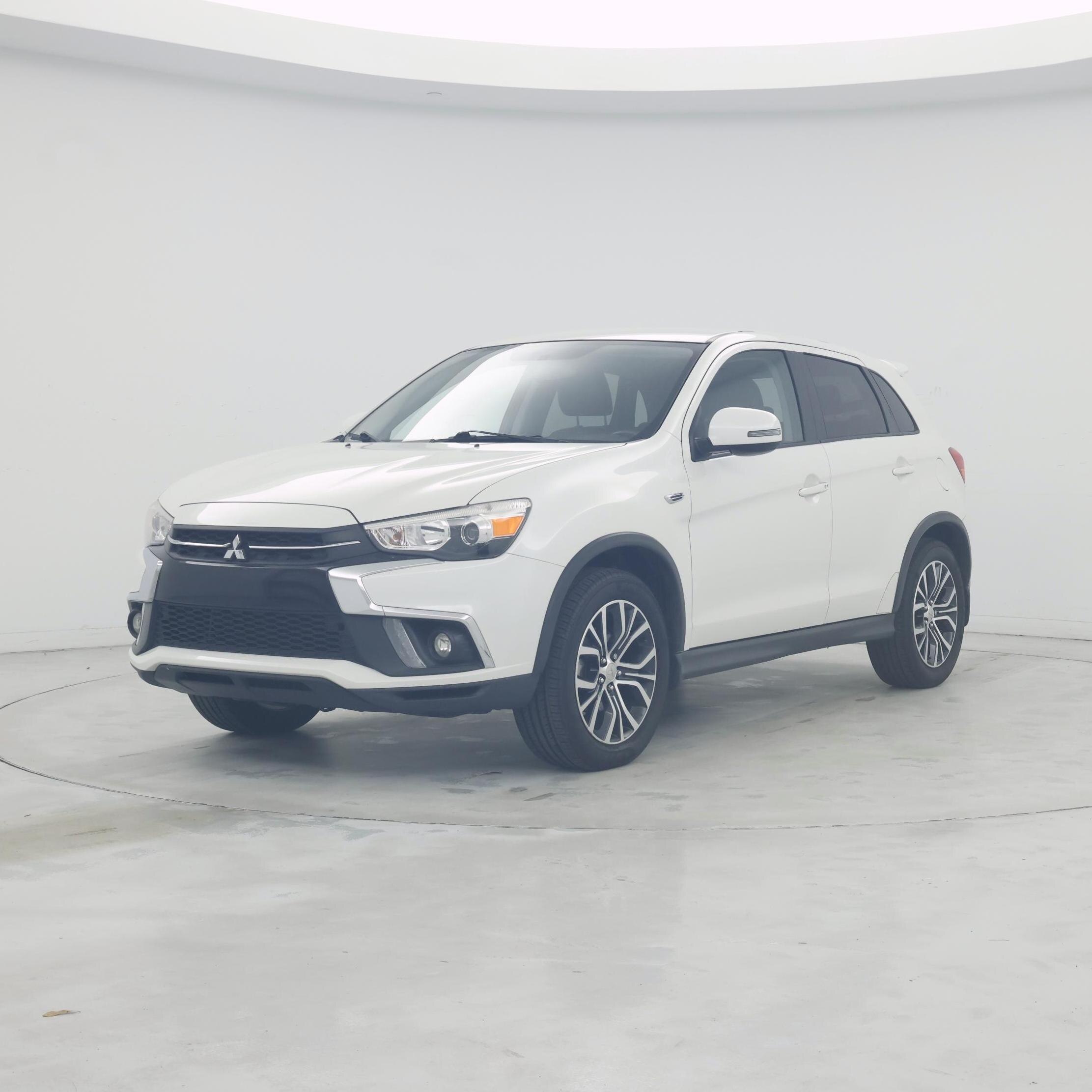 Thumbnail: 2018 Mitsubishi Outlander Sport - 4