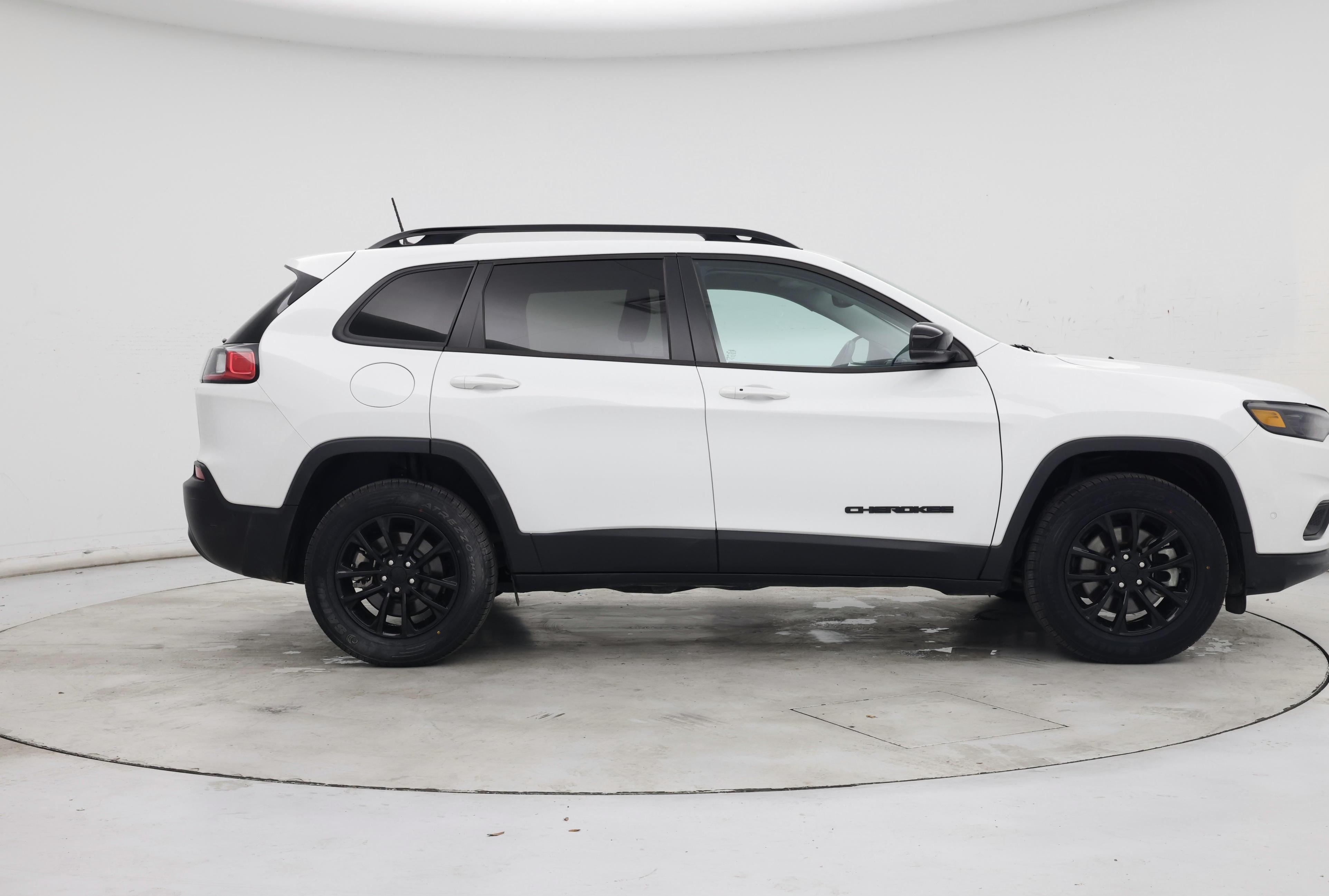 Thumbnail: 2023 Jeep Cherokee - 7