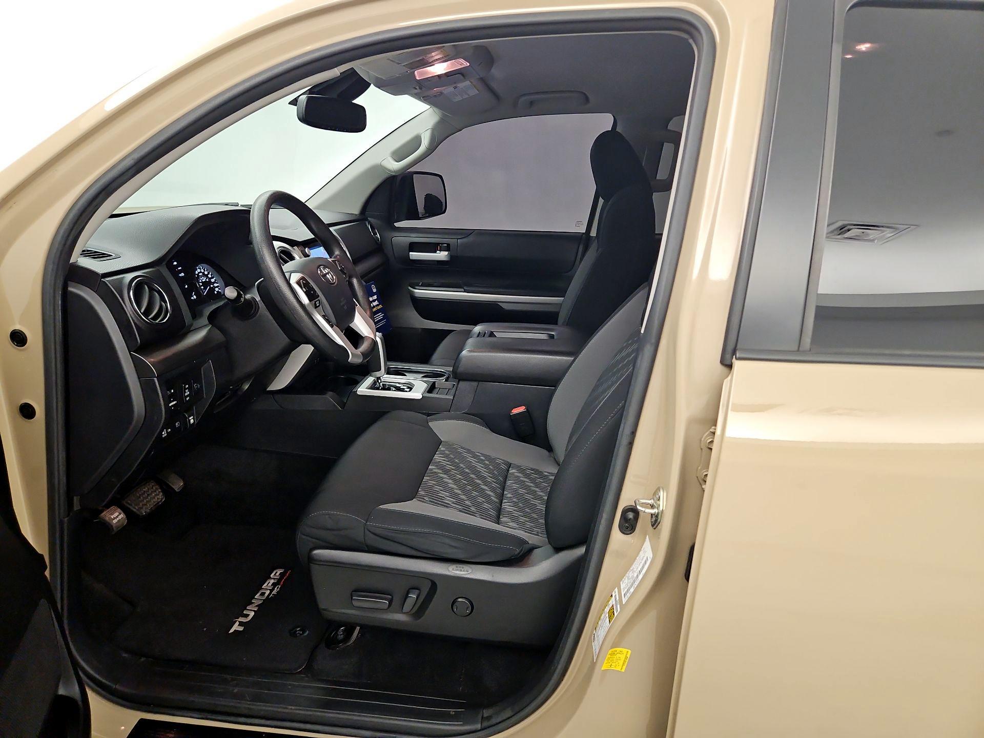 Thumbnail: 2020 Toyota Tundra - 11