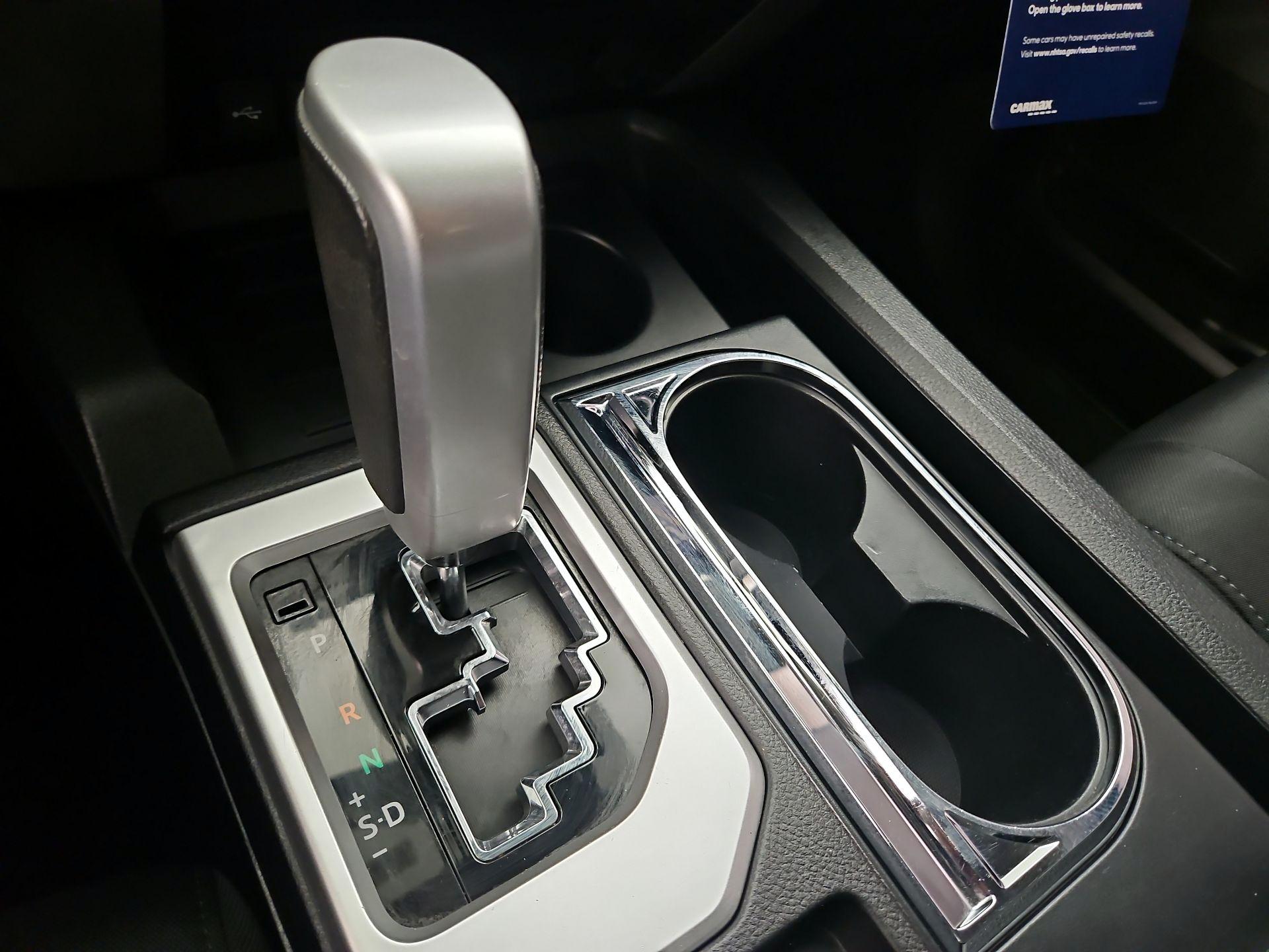 Thumbnail: 2020 Toyota Tundra - 18