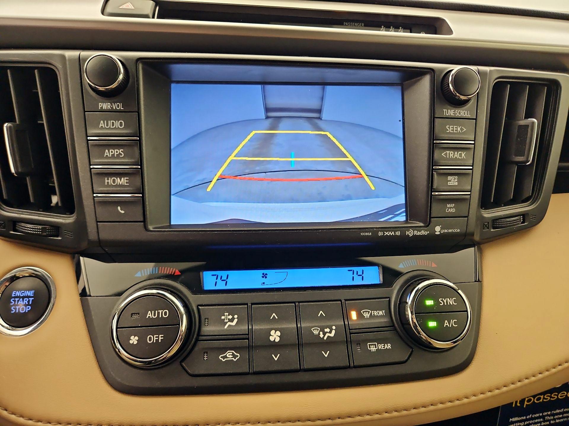 Thumbnail: 2018 Toyota RAV4 - 14