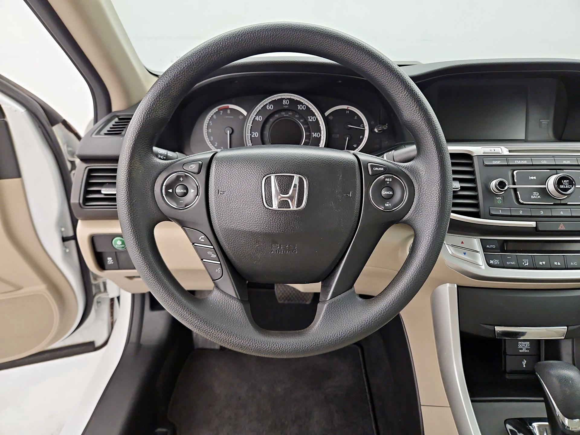 Thumbnail: 2015 Honda Accord - 10
