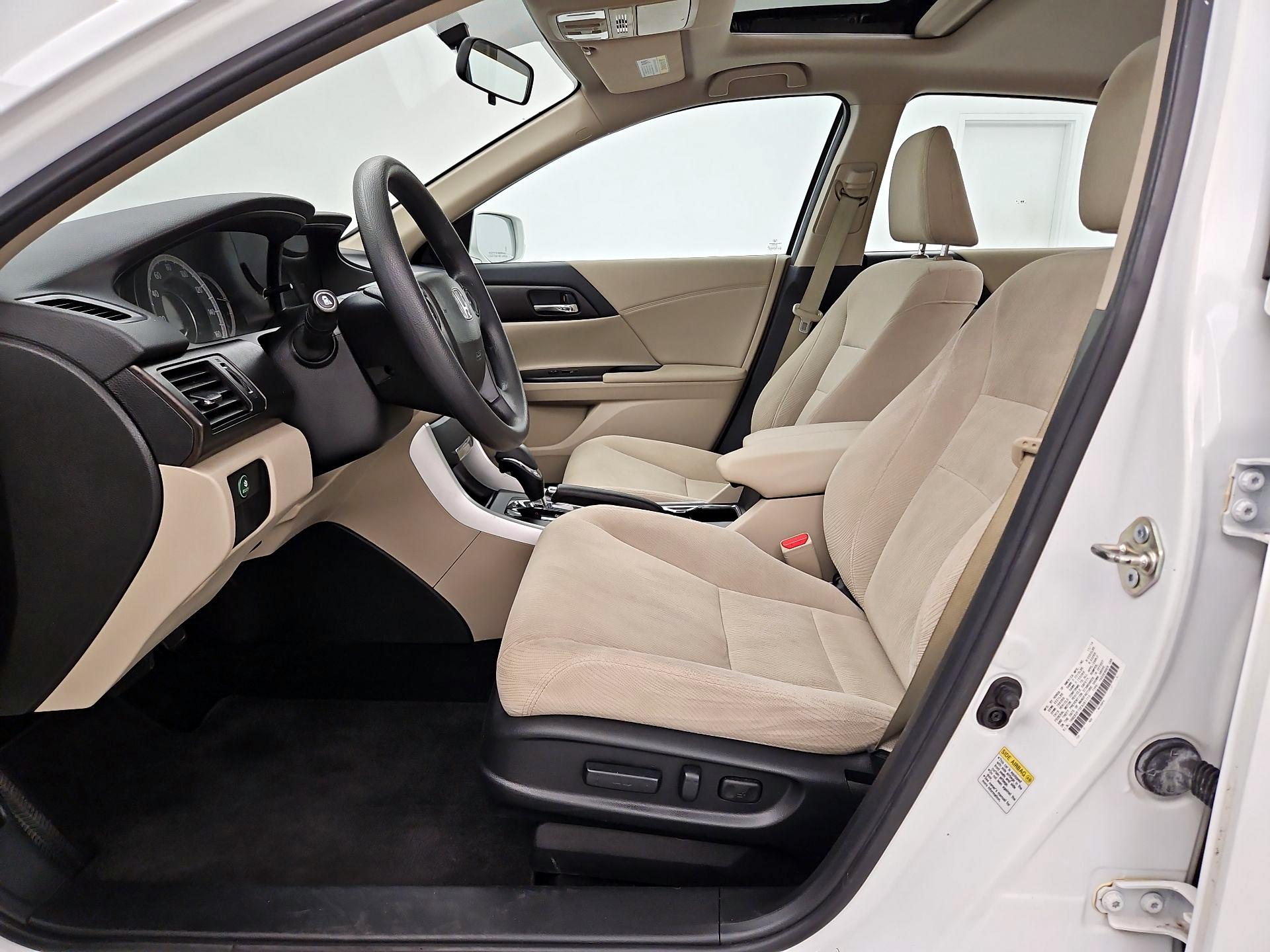 Thumbnail: 2015 Honda Accord - 11