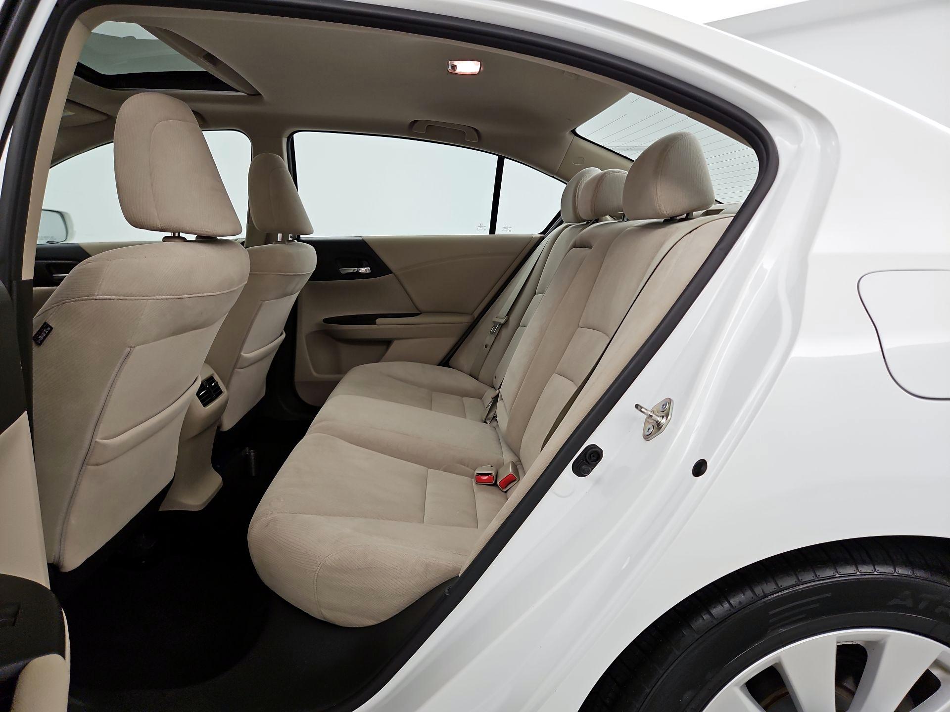 Thumbnail: 2015 Honda Accord - 20