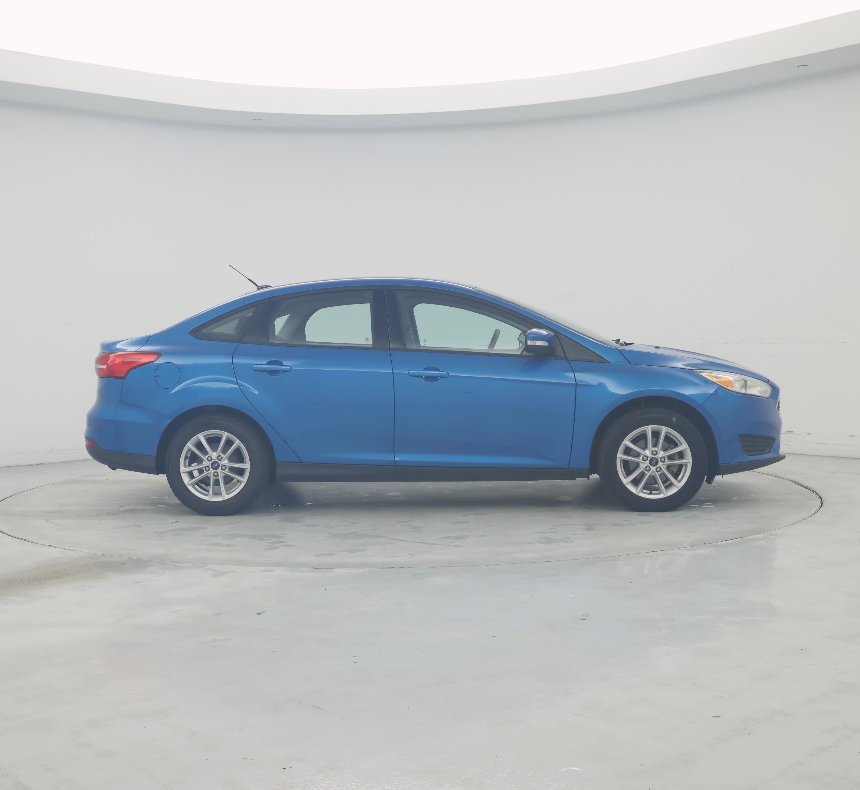 Thumbnail: 2015 Ford Focus - 7