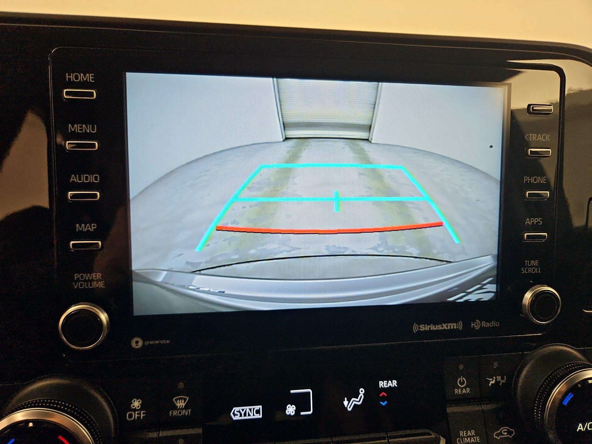 Thumbnail: 2022 Toyota Highlander - 14