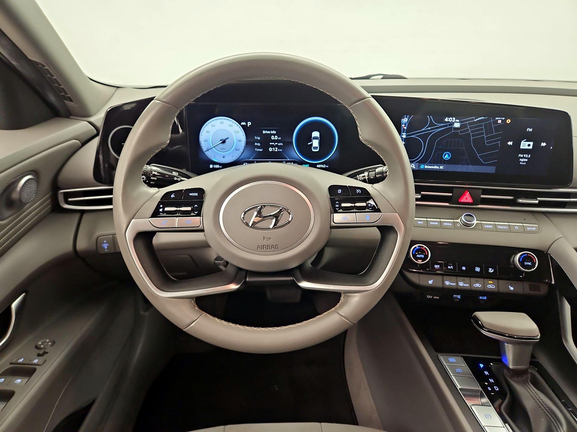 Thumbnail: 2023 Hyundai Elantra - 10