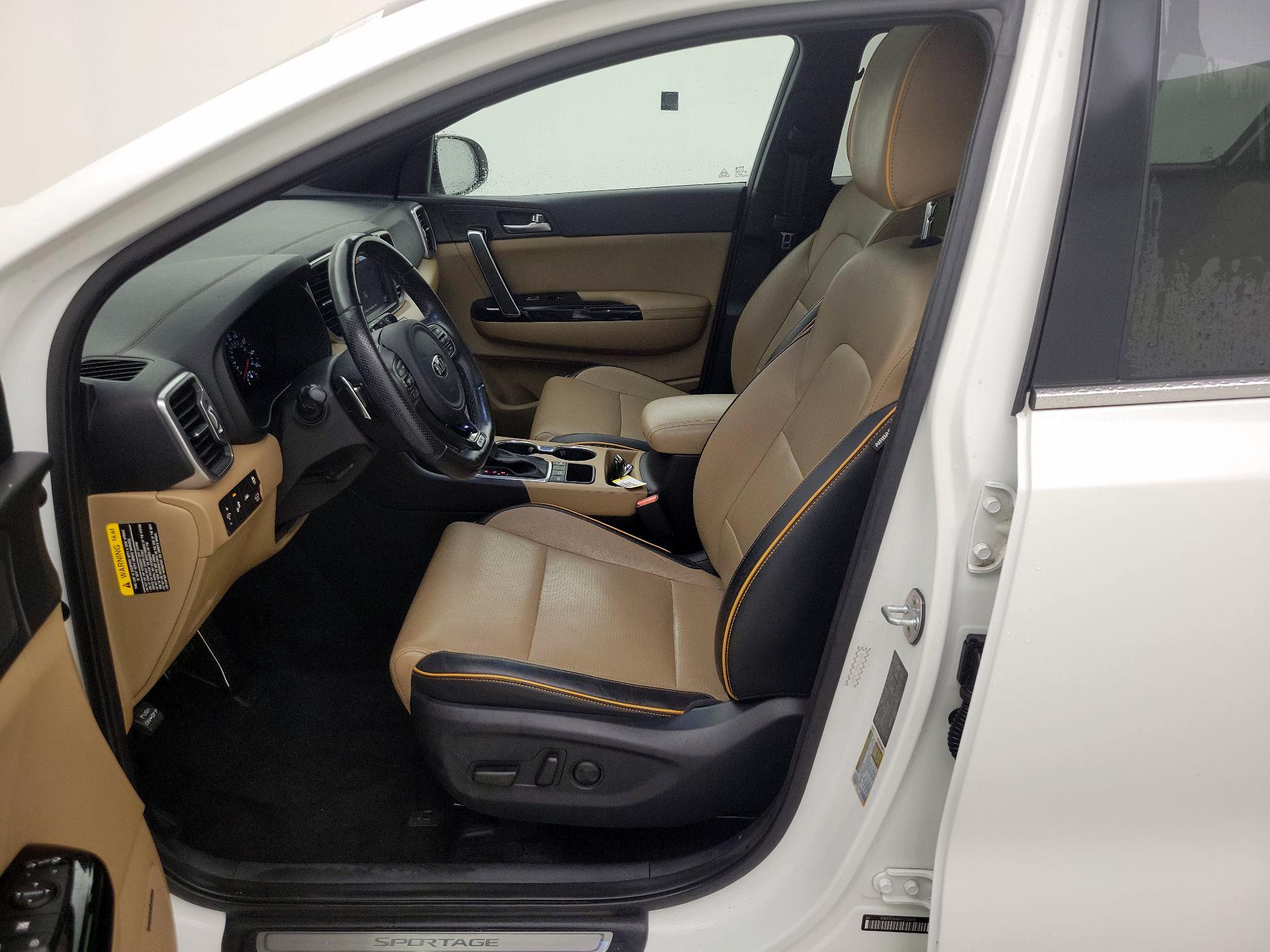 Thumbnail: 2017 Kia Sportage - 11