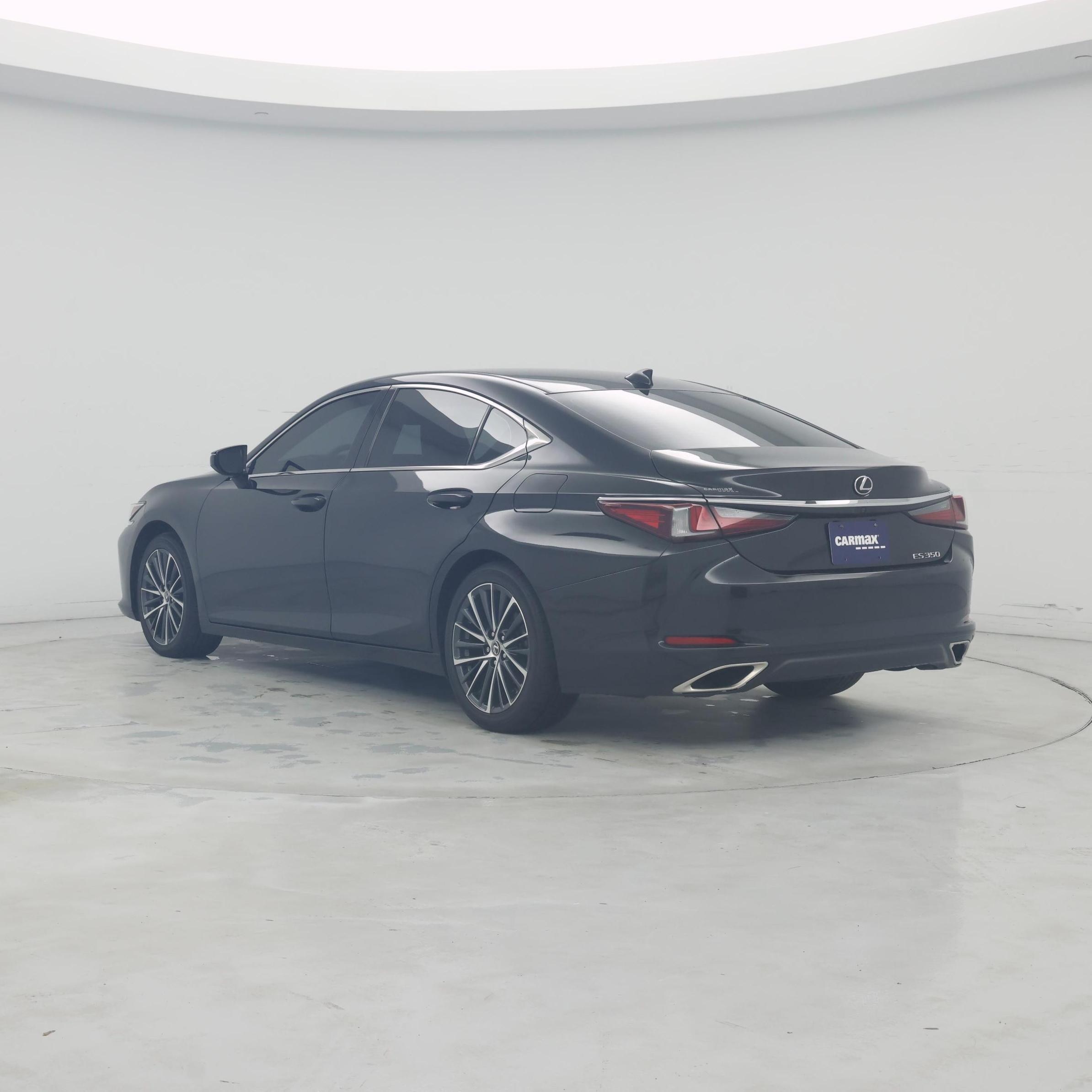 Thumbnail: 2022 Lexus ES - 2