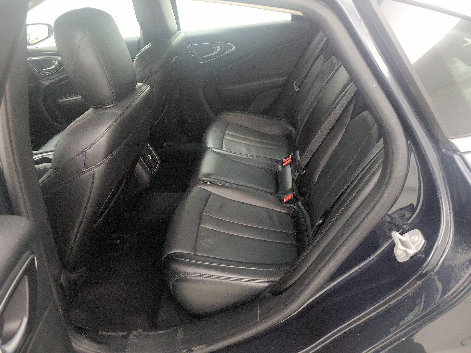 Thumbnail: 2017 Chrysler 200 - 19