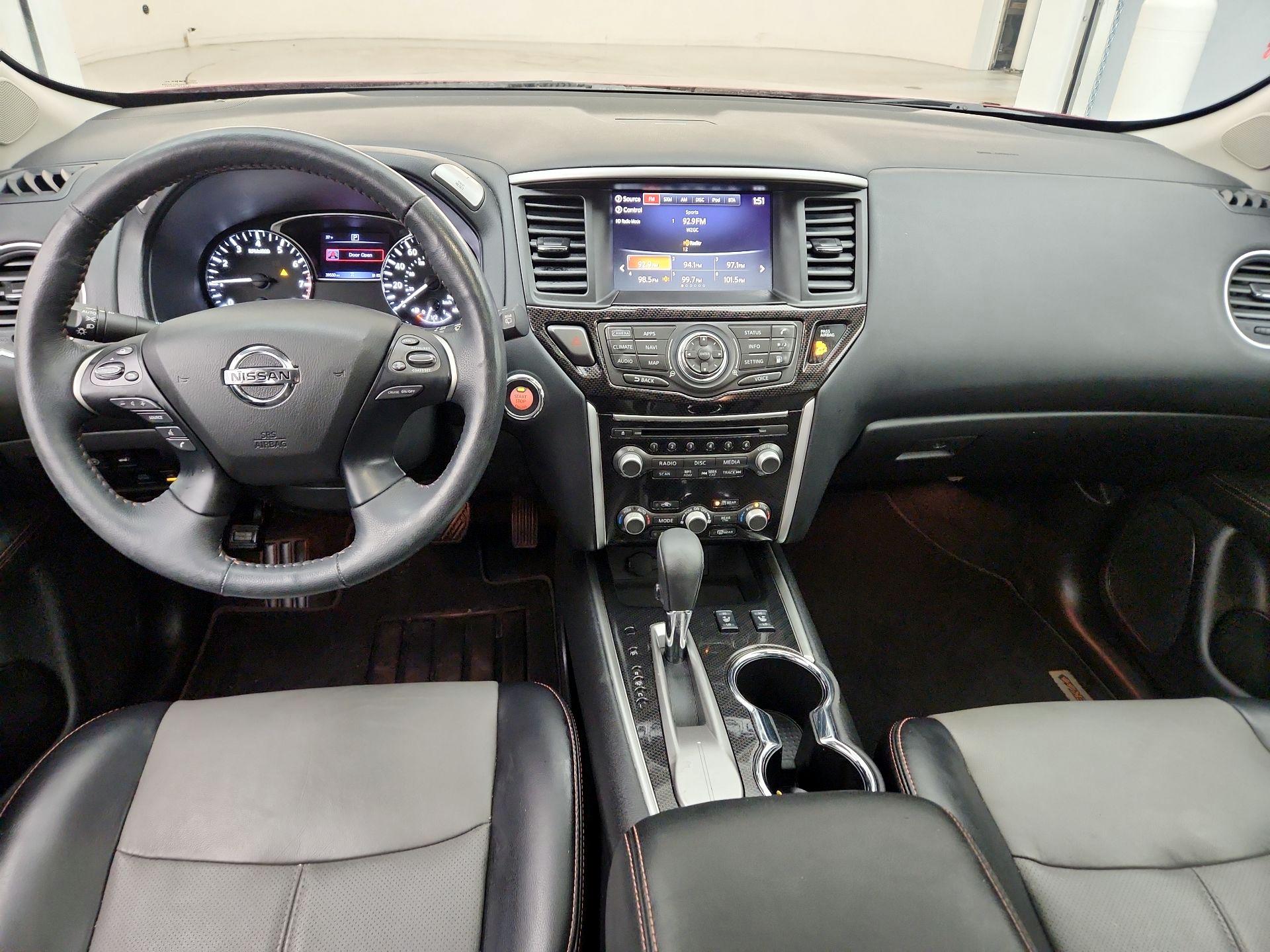 Thumbnail: 2020 Nissan Pathfinder - 9