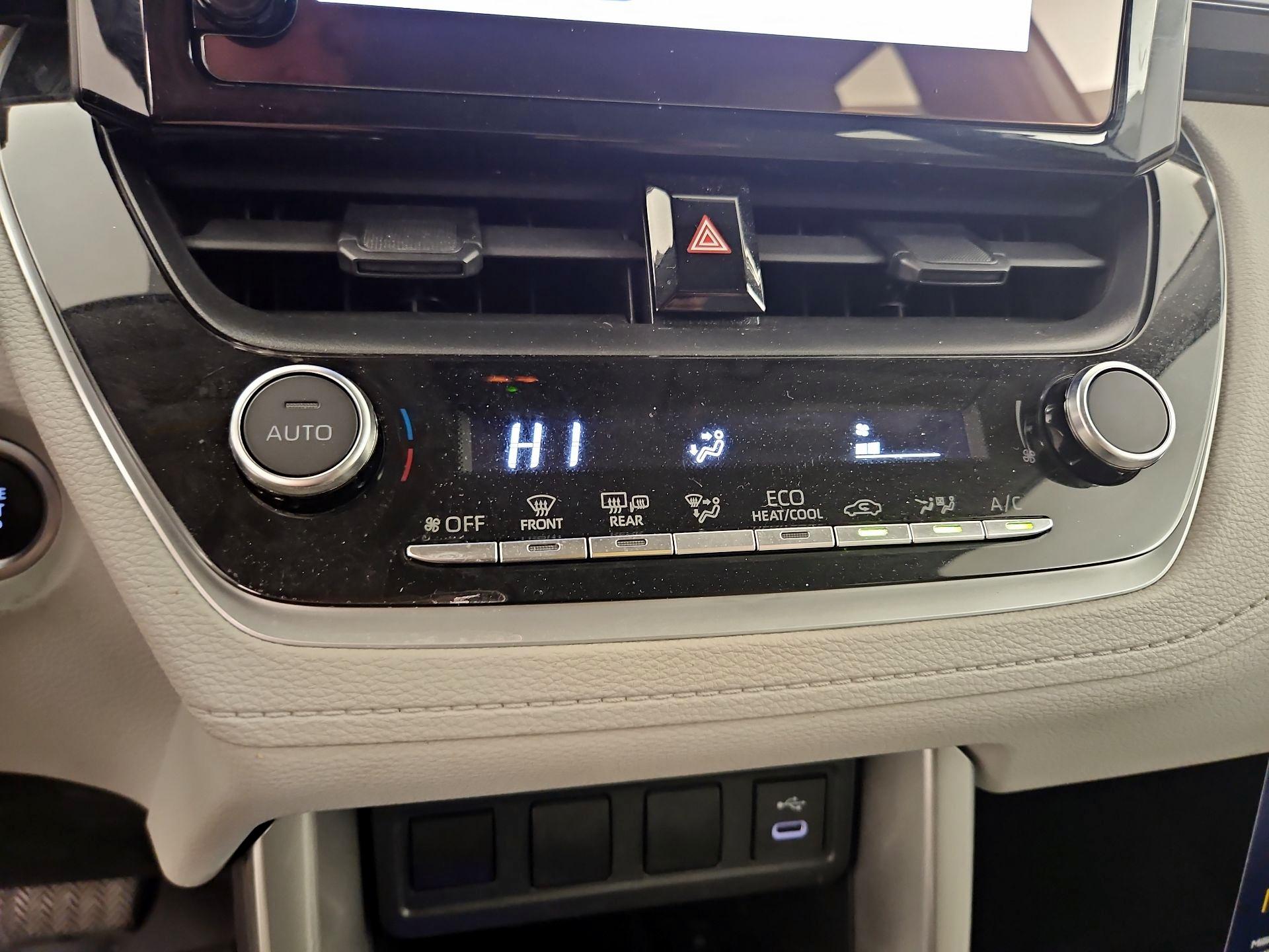 Thumbnail: 2023 Toyota Corolla Cross - 16