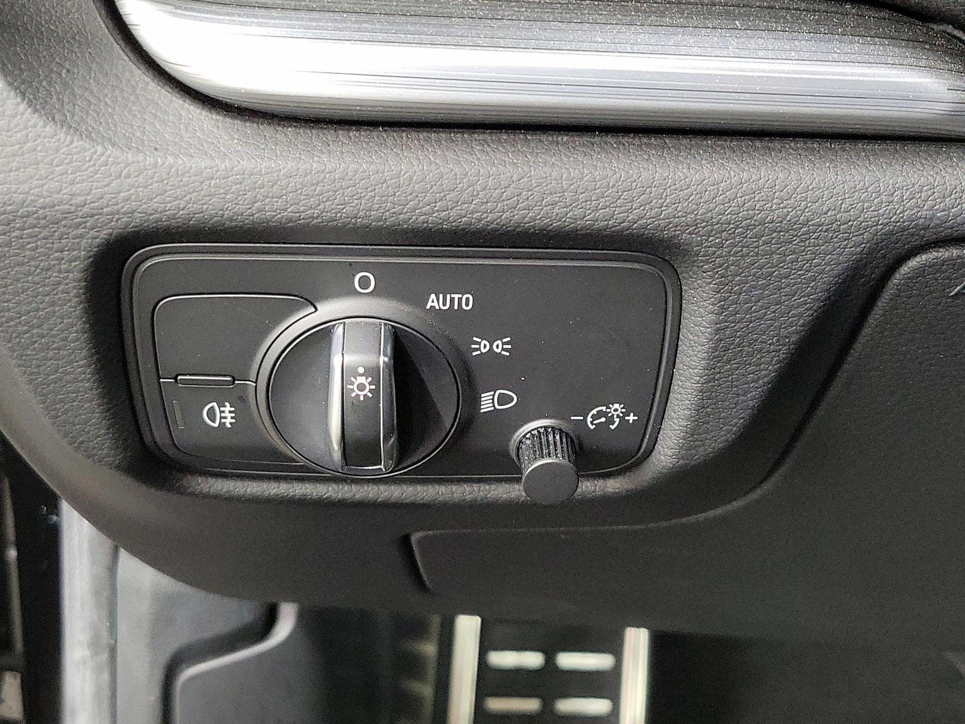 Thumbnail: 2015 Audi A3 - 13