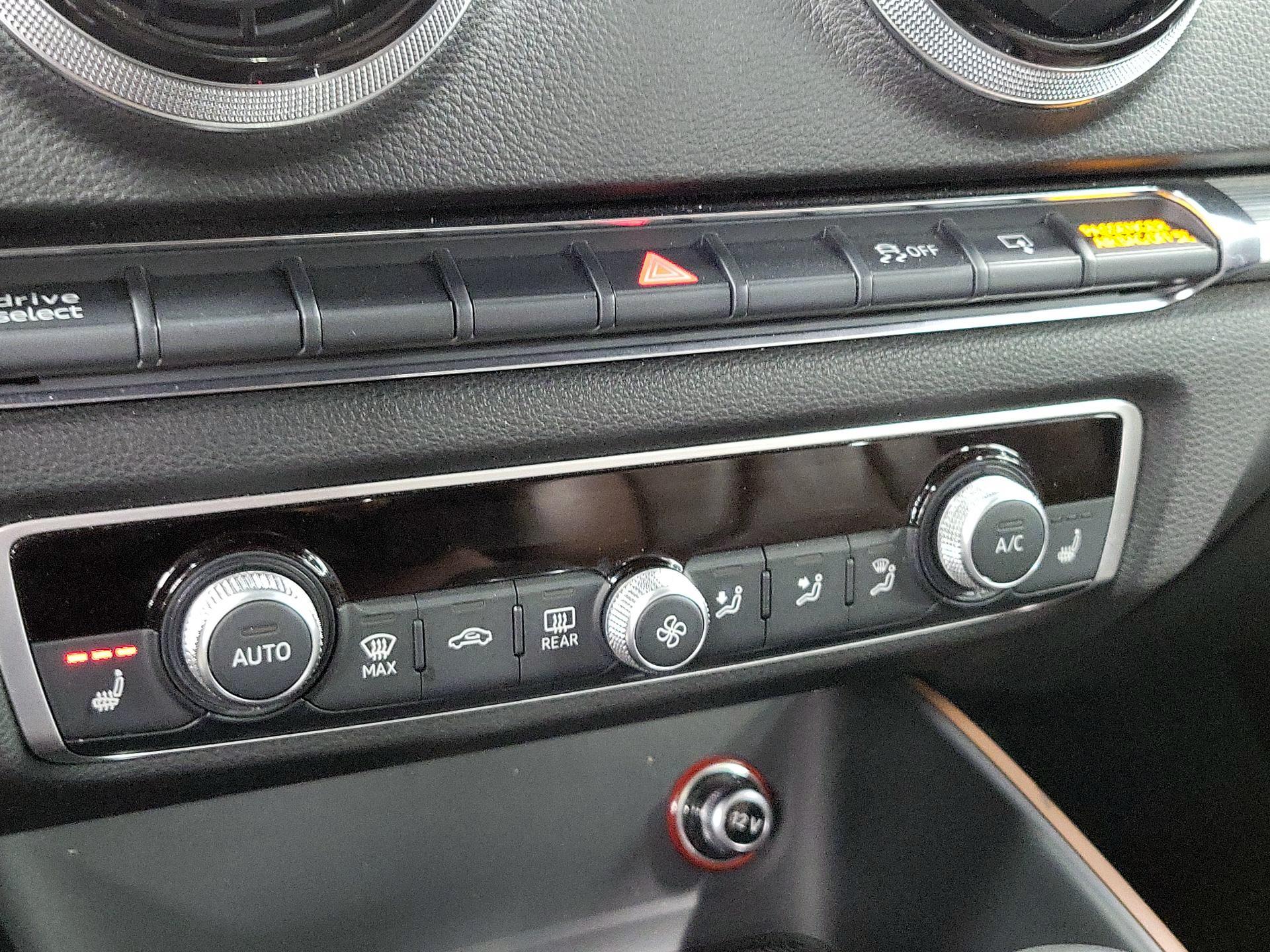 Thumbnail: 2015 Audi A3 - 16