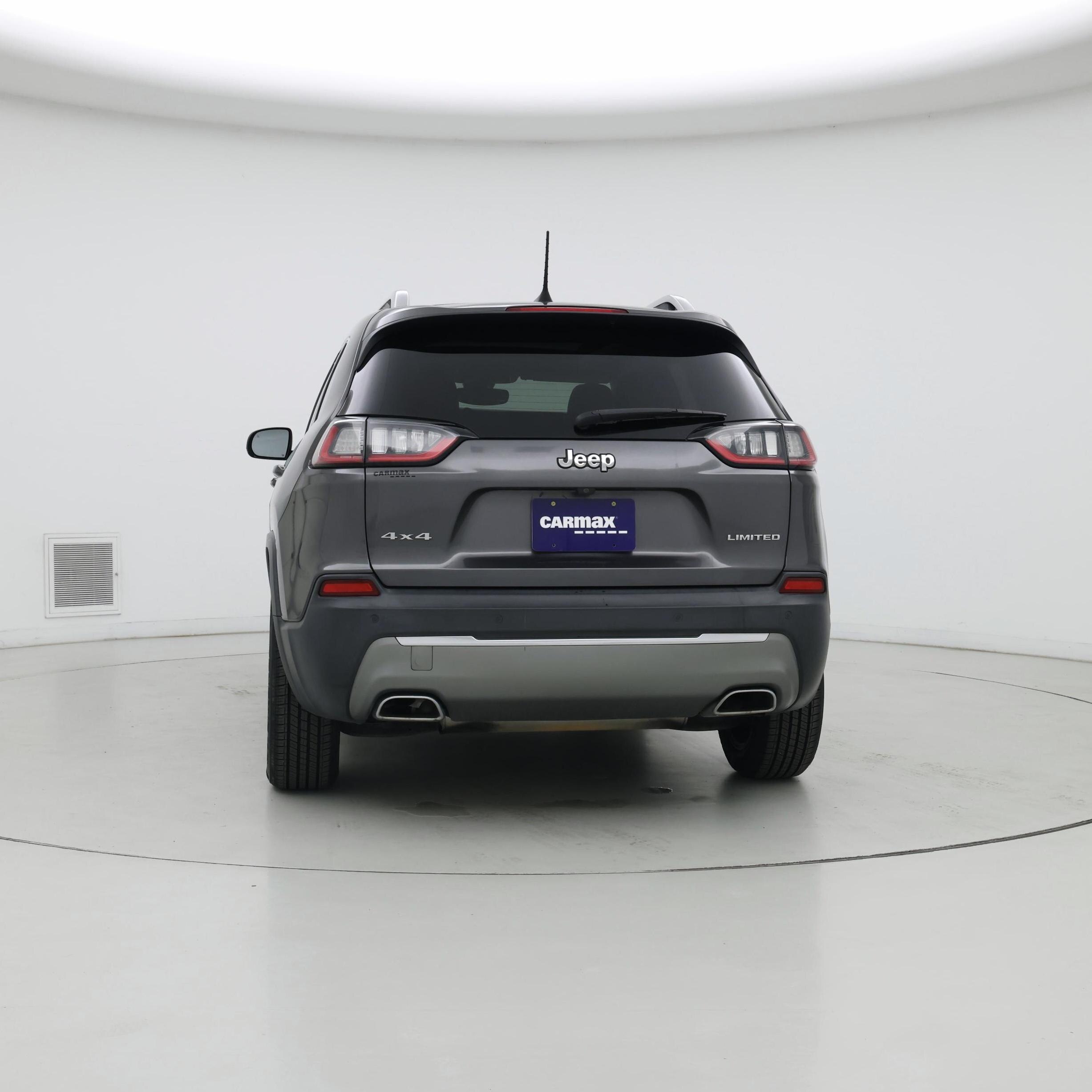 Thumbnail: 2019 Jeep Cherokee - 6