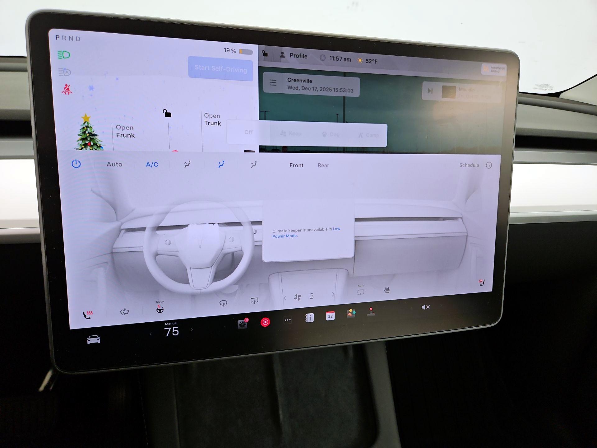 Thumbnail: 2025 Tesla Model Y - 17