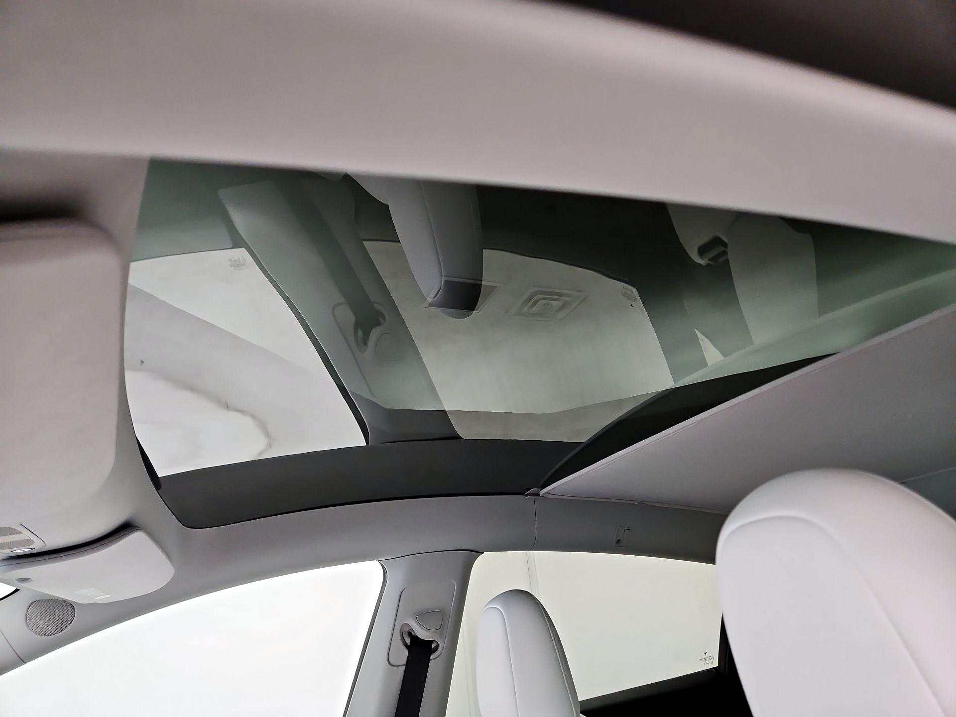 Thumbnail: 2025 Tesla Model Y - 19