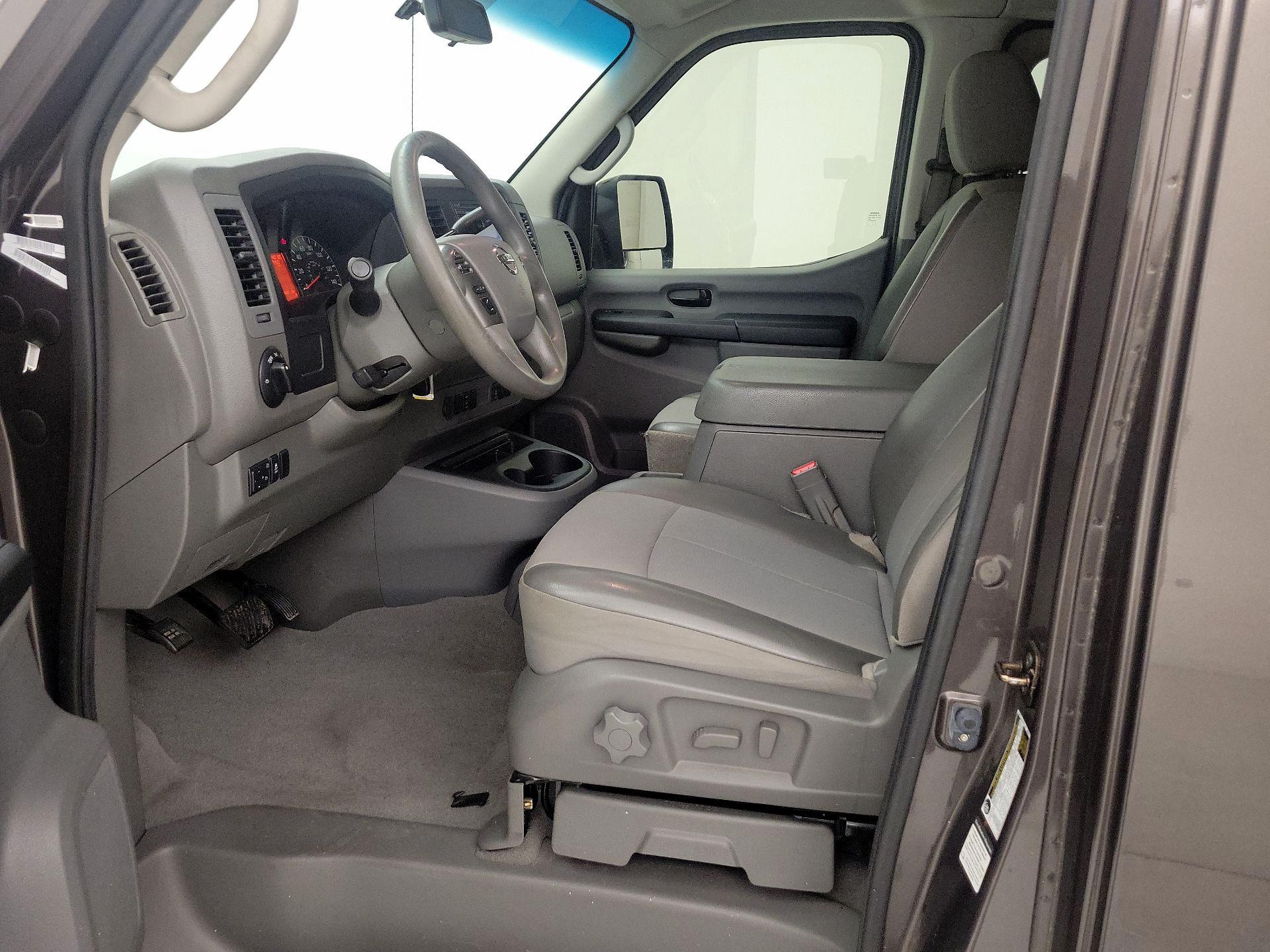 Thumbnail: 2014 Nissan NV - 11