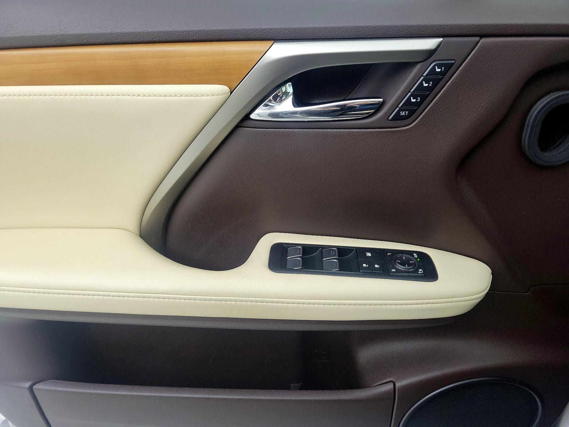 Thumbnail: 2020 Lexus RX - 12