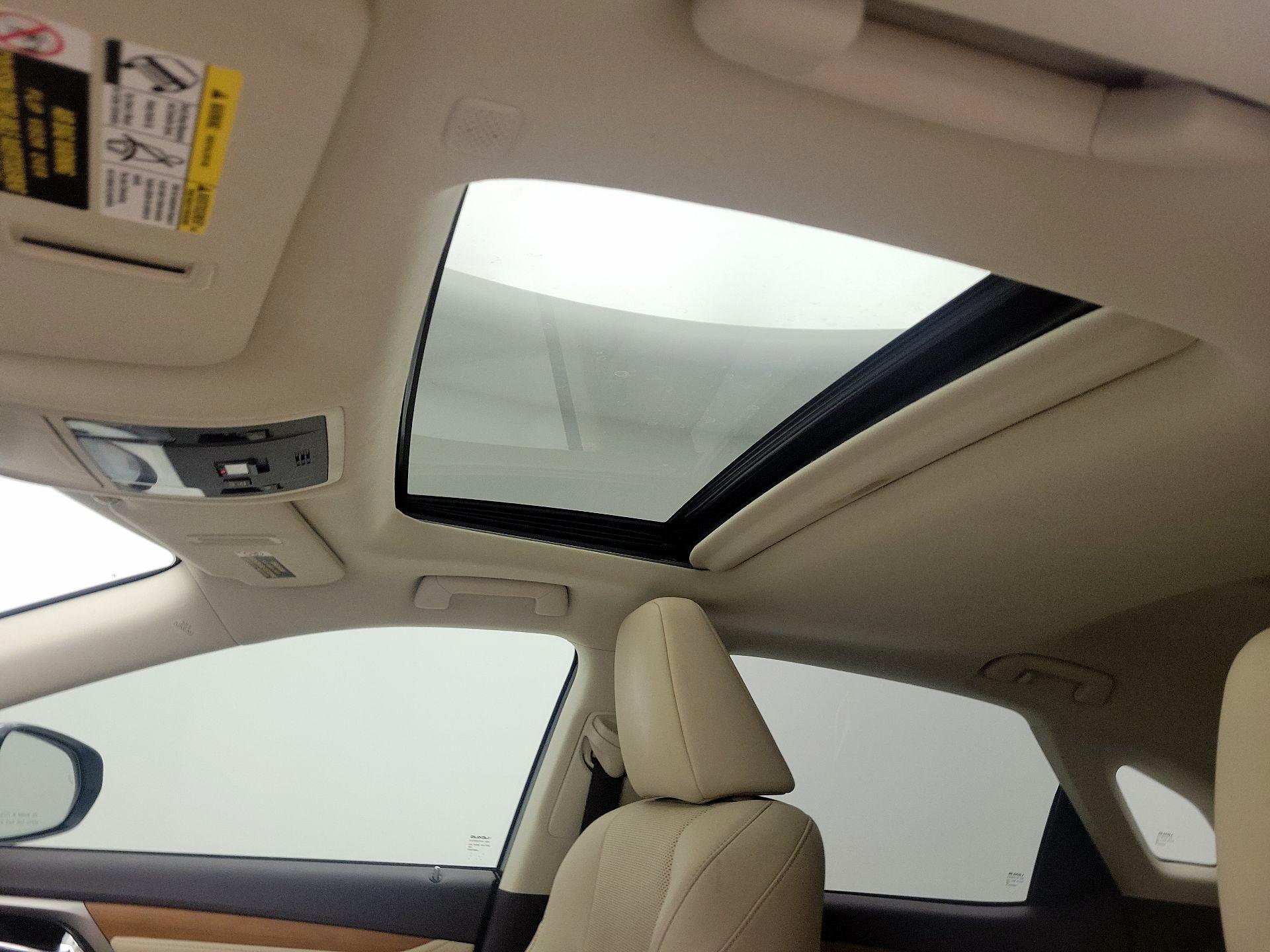 Thumbnail: 2020 Lexus RX - 19