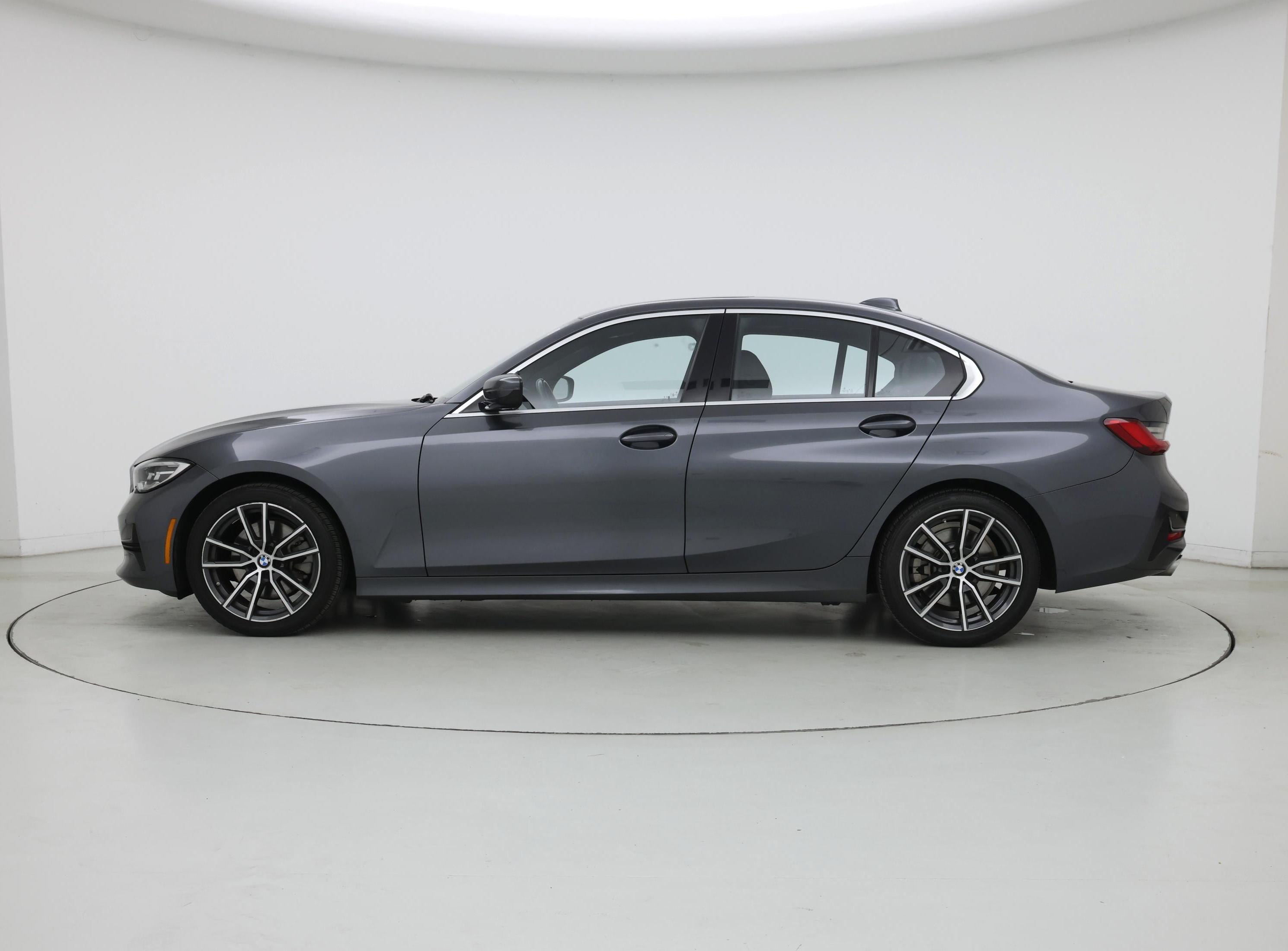 Thumbnail: 2019 BMW 3 Series - 3