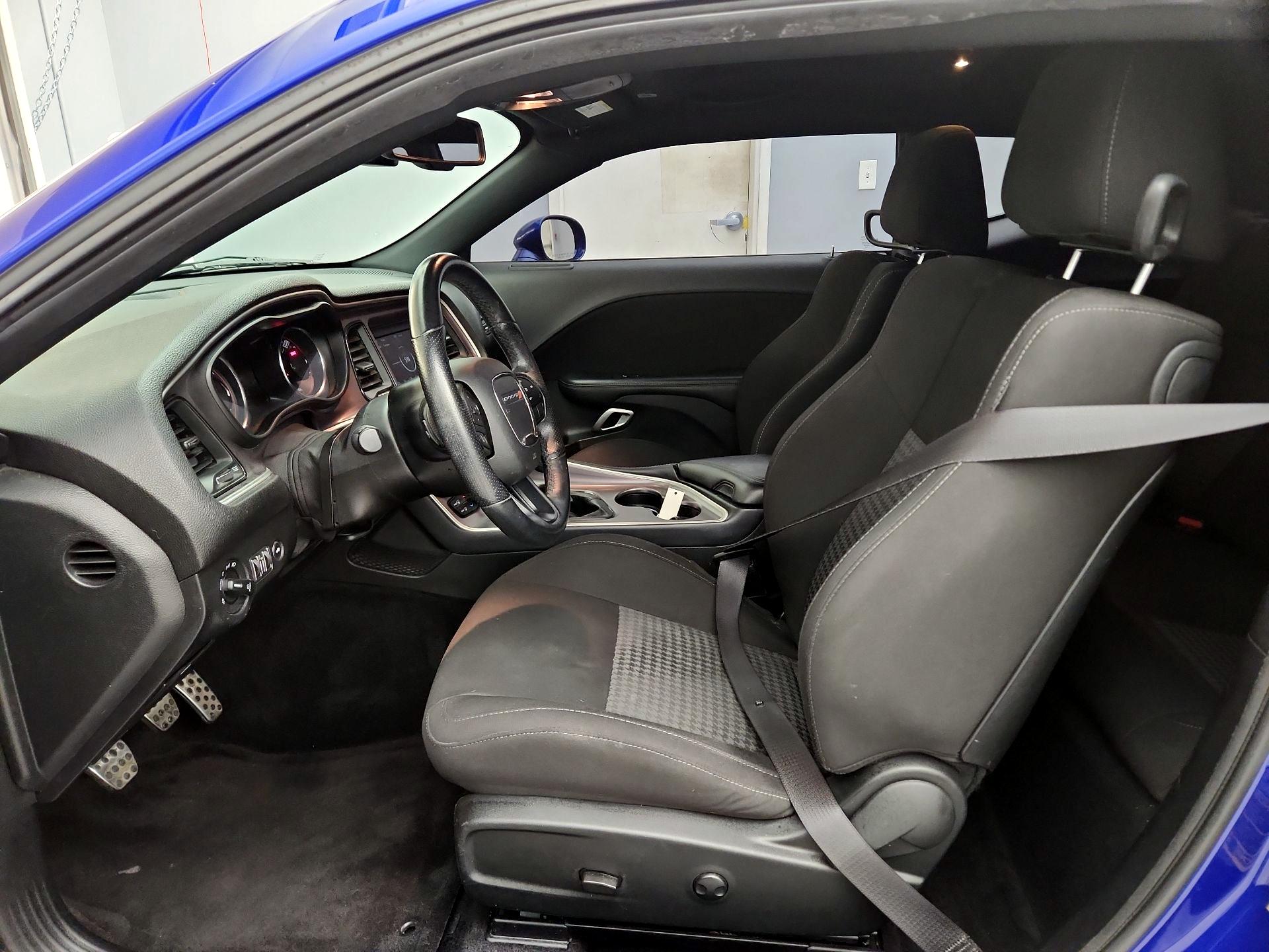 Thumbnail: 2022 Dodge Challenger - 11