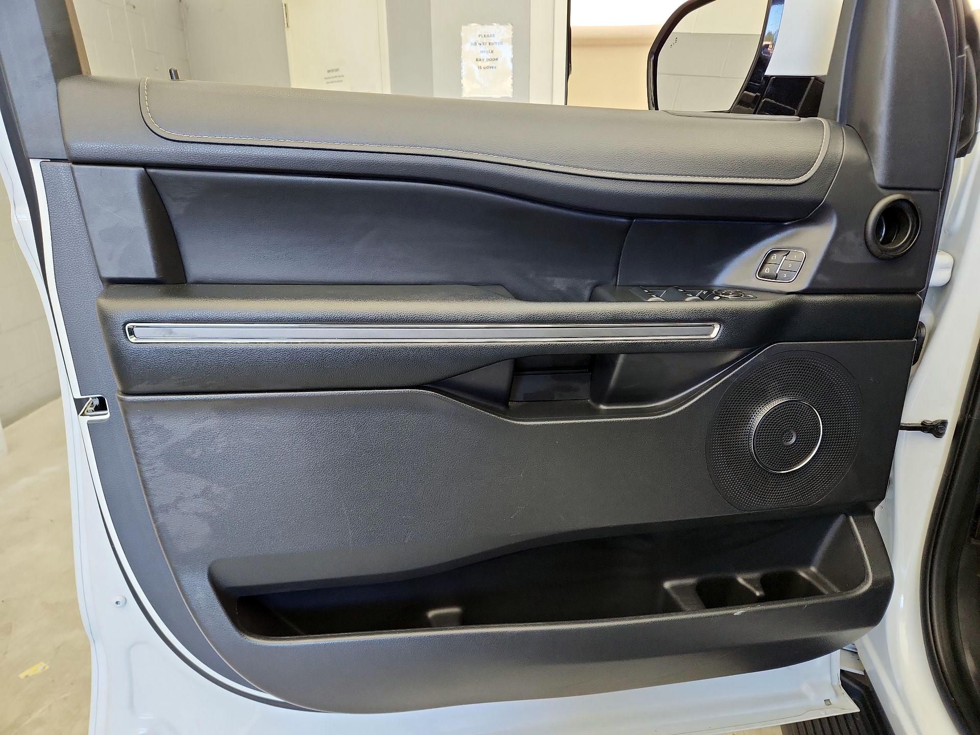 Thumbnail: 2024 Ford Expedition - 12