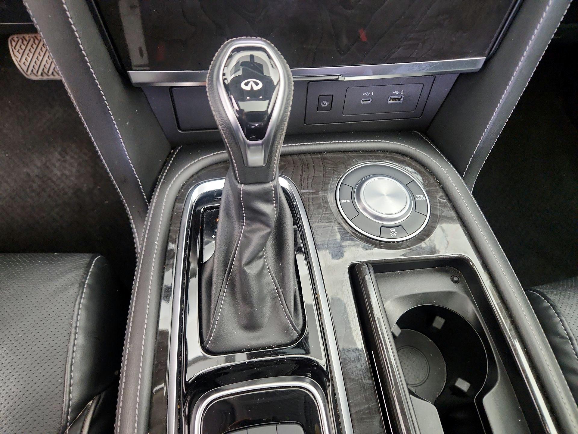 Thumbnail: 2024 INFINITI QX80 - 16