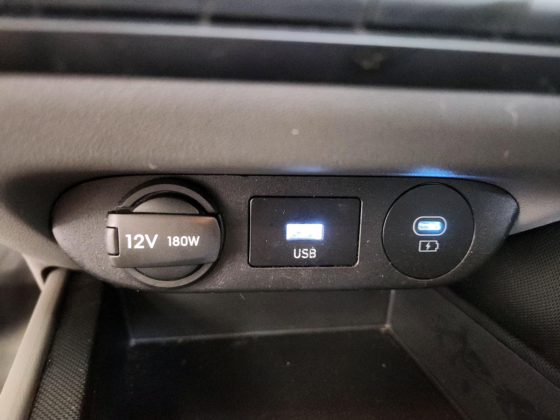 Thumbnail: 2024 Hyundai Elantra - 19