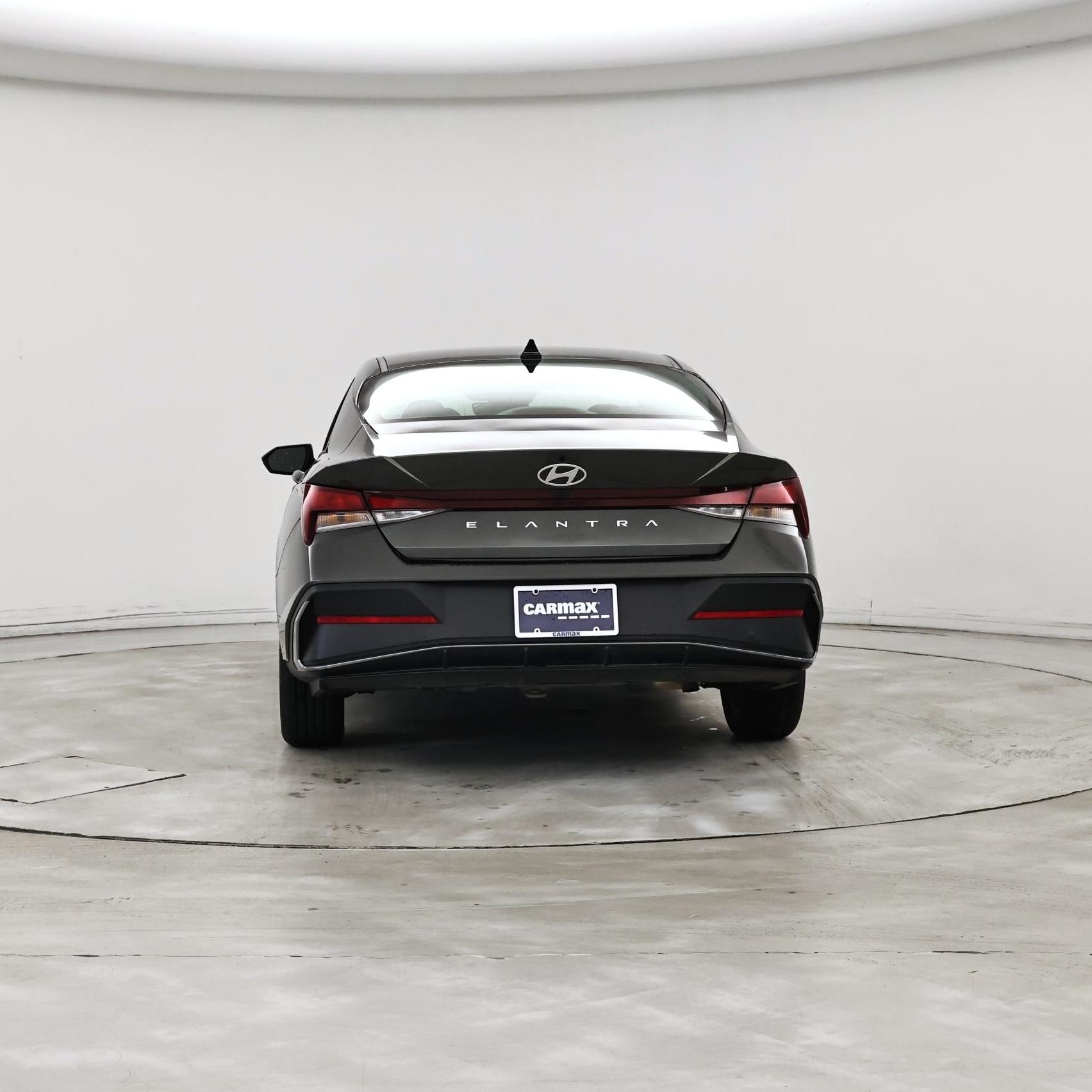 Thumbnail: 2024 Hyundai Elantra - 6