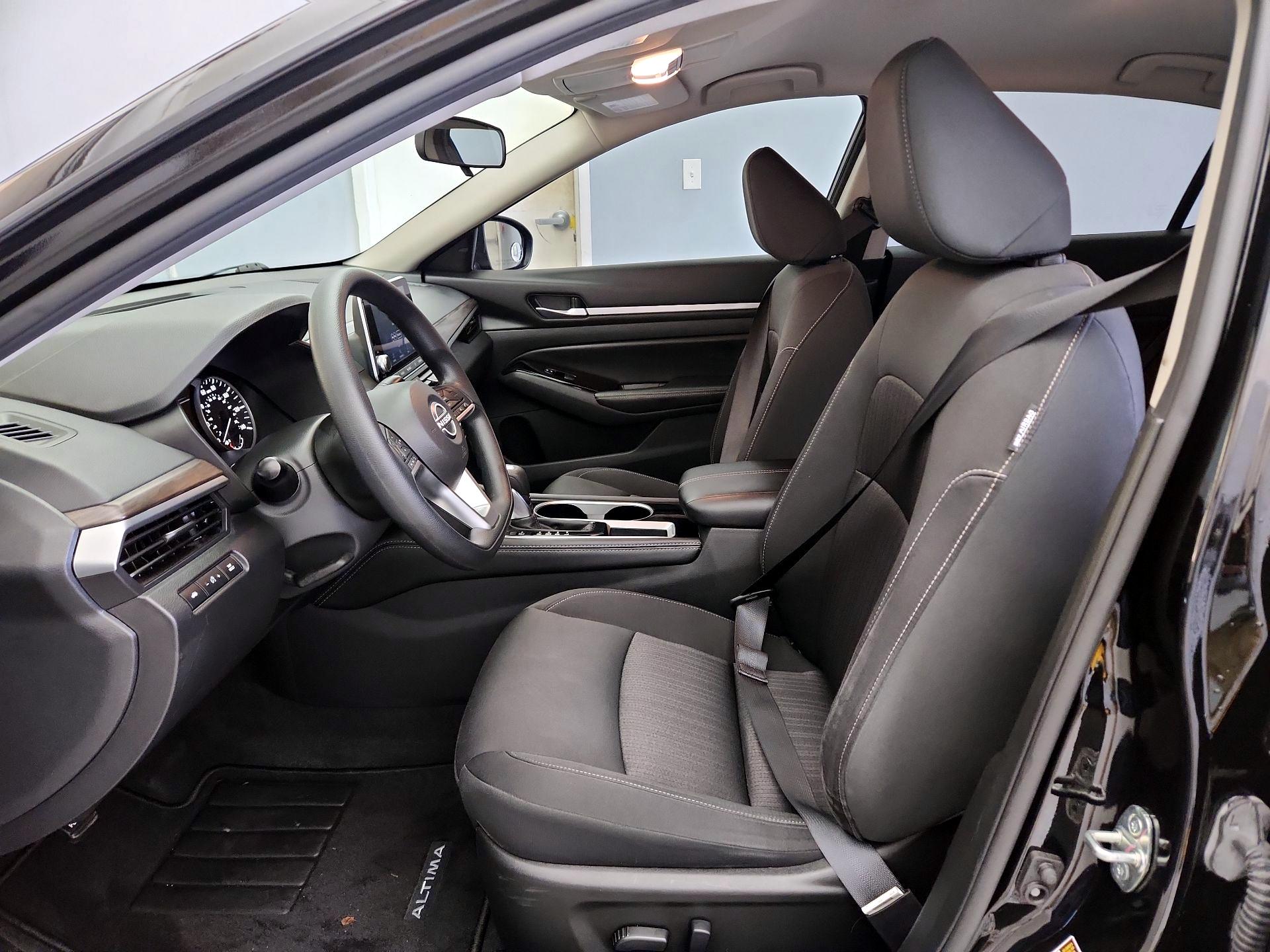 Thumbnail: 2023 Nissan Altima - 11