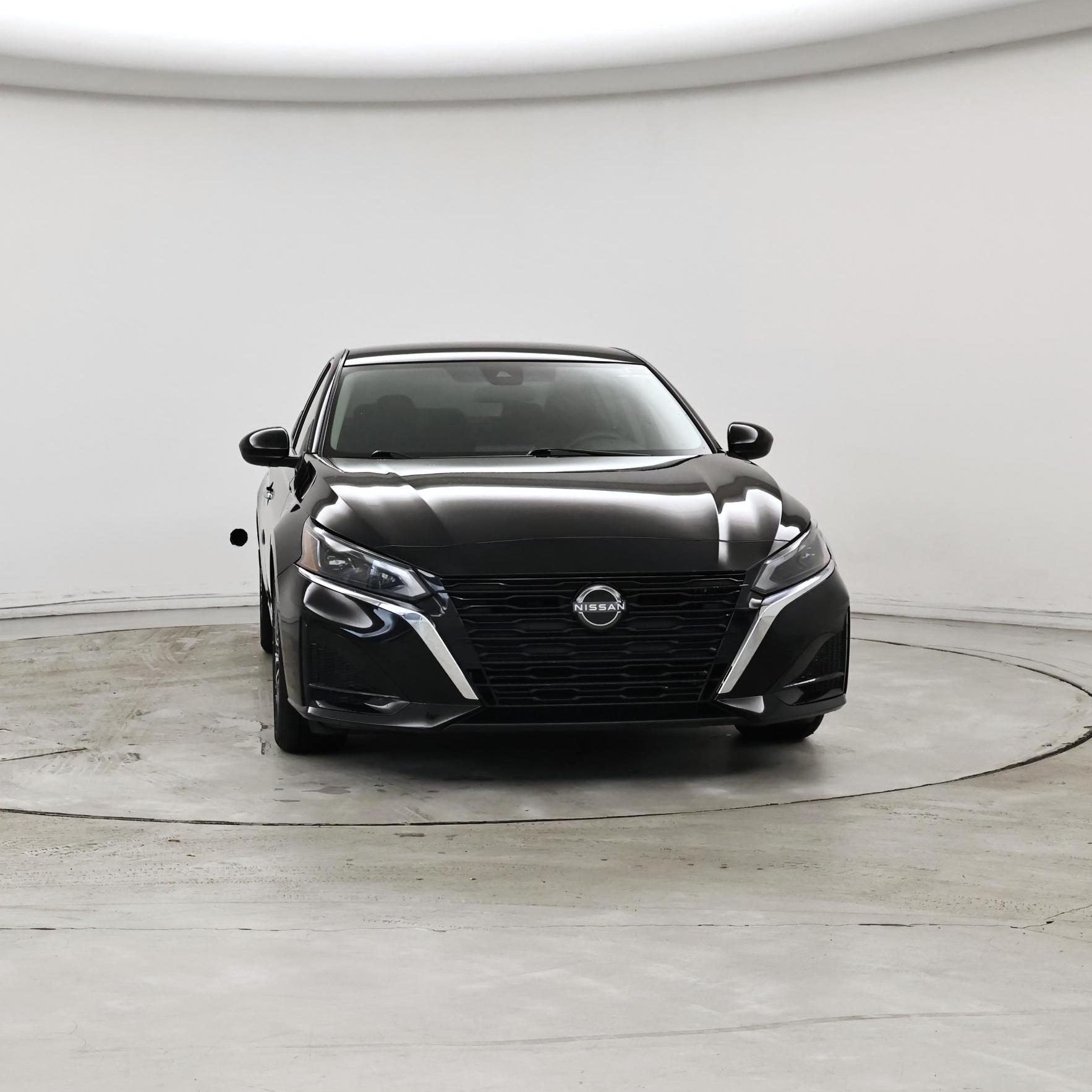 Thumbnail: 2023 Nissan Altima - 5
