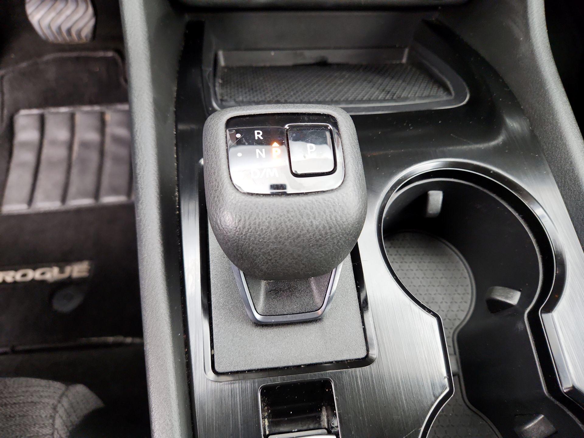 Thumbnail: 2023 Nissan Rogue - 17