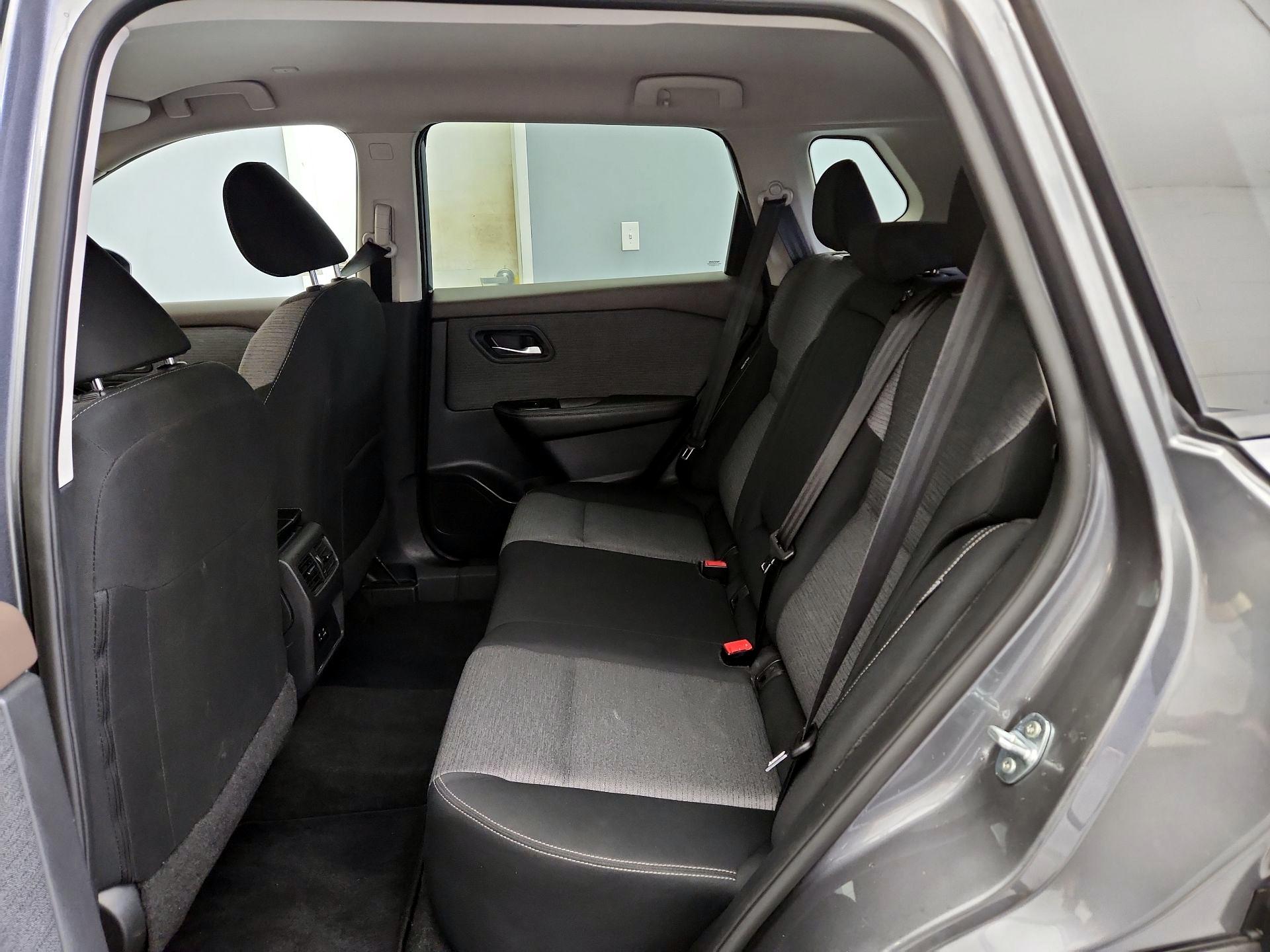 Thumbnail: 2023 Nissan Rogue - 19