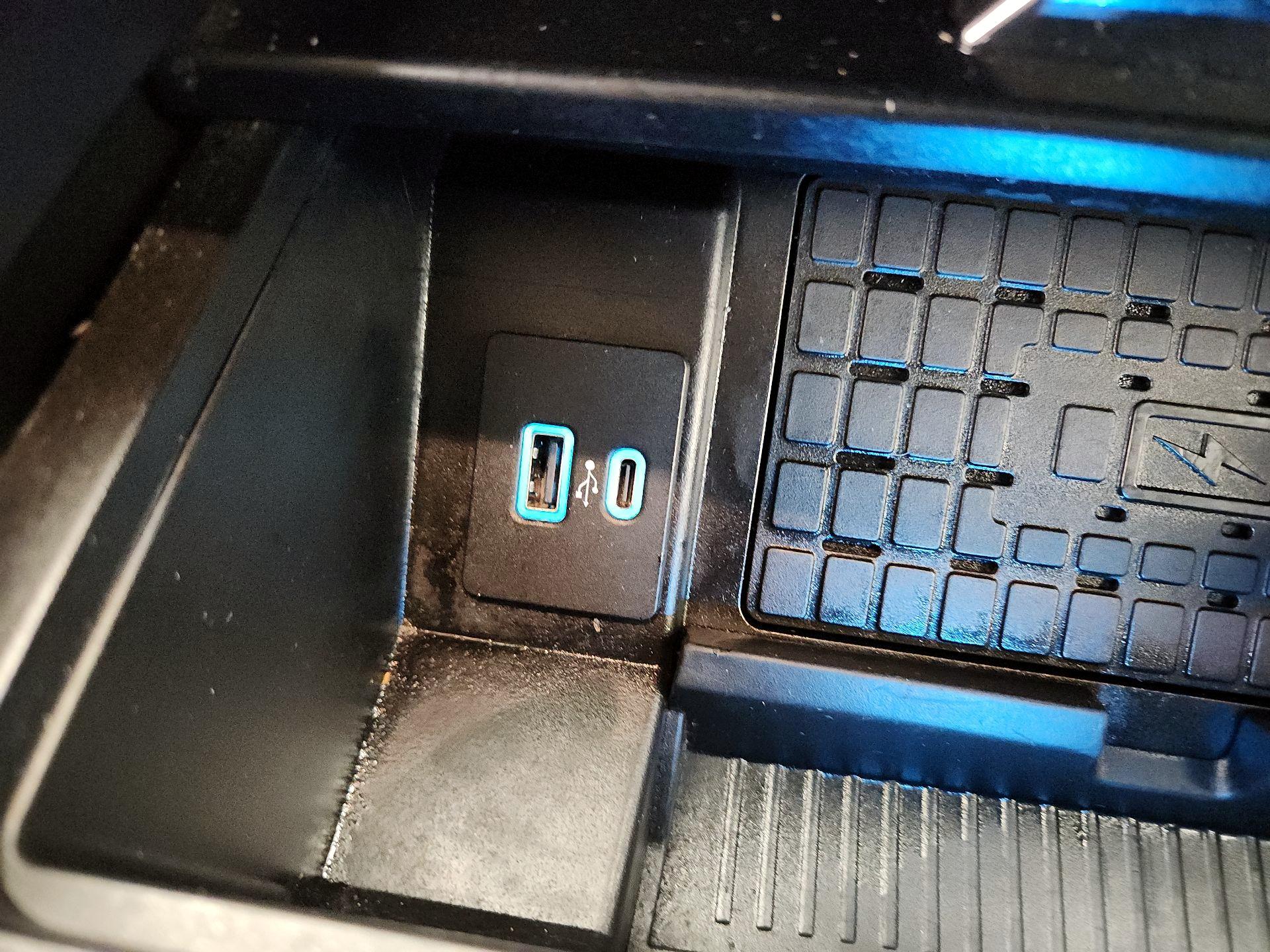 Thumbnail: 2024 Ford Expedition - 19