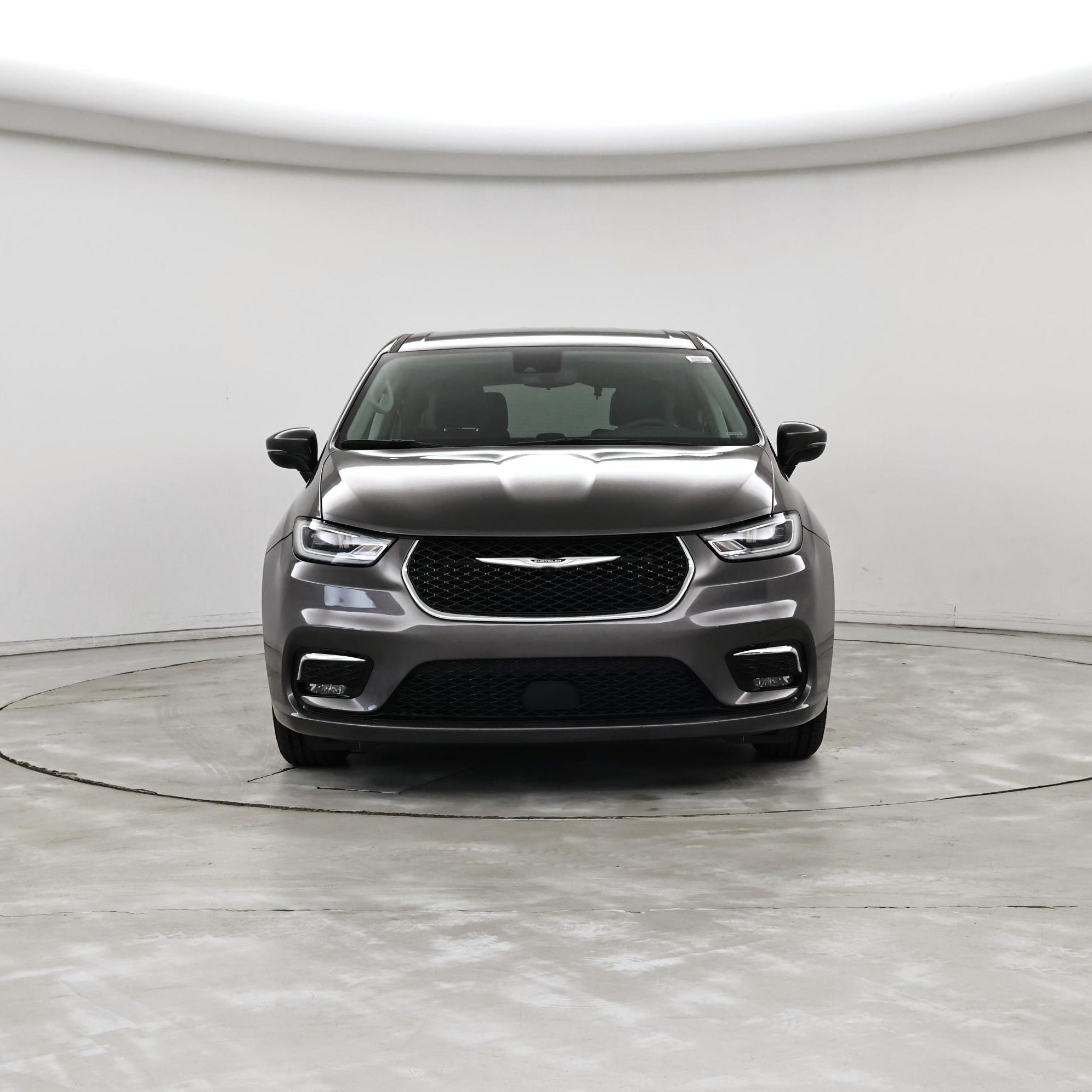 Thumbnail: 2023 Chrysler Pacifica - 5