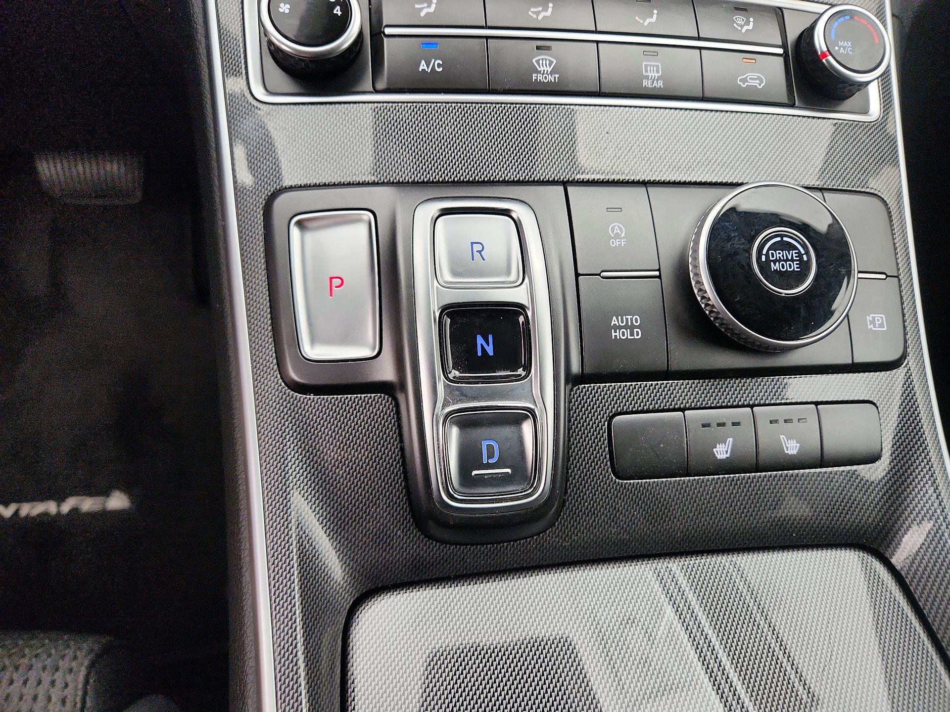 Thumbnail: 2022 Hyundai Santa Fe - 17