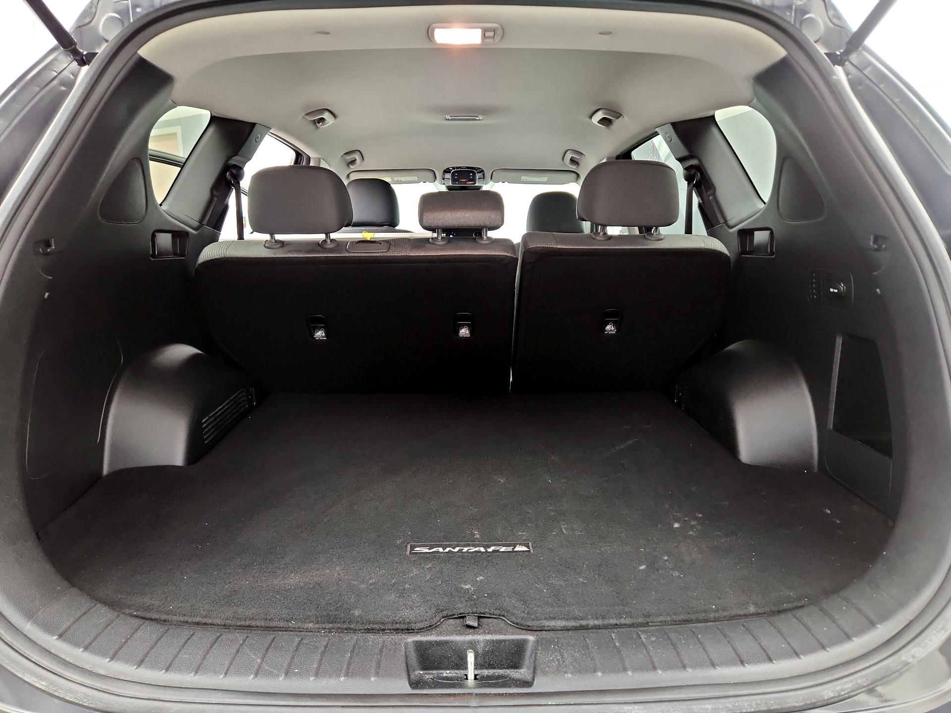 Thumbnail: 2022 Hyundai Santa Fe - 19