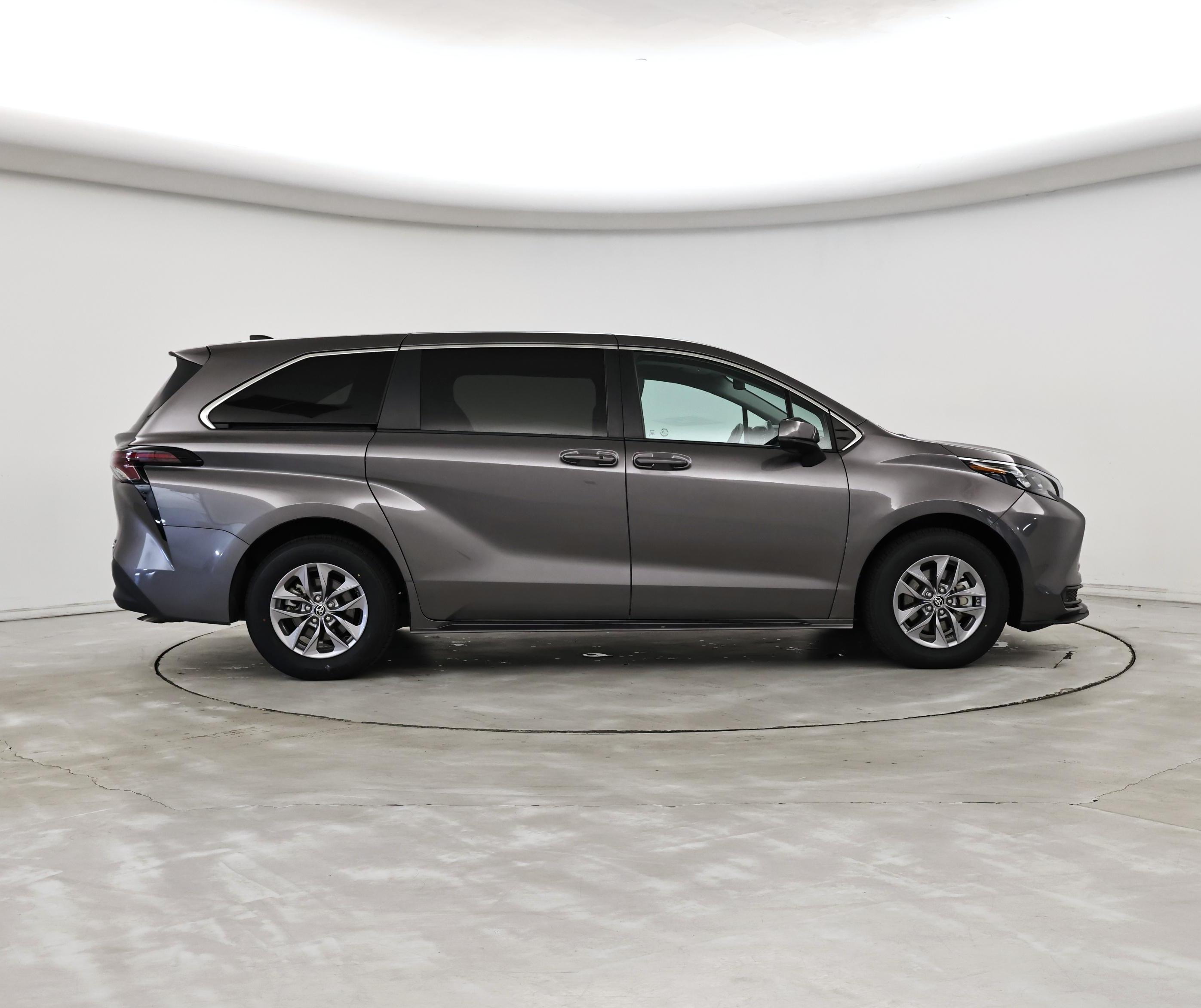 Thumbnail: 2024 Toyota Sienna - 7