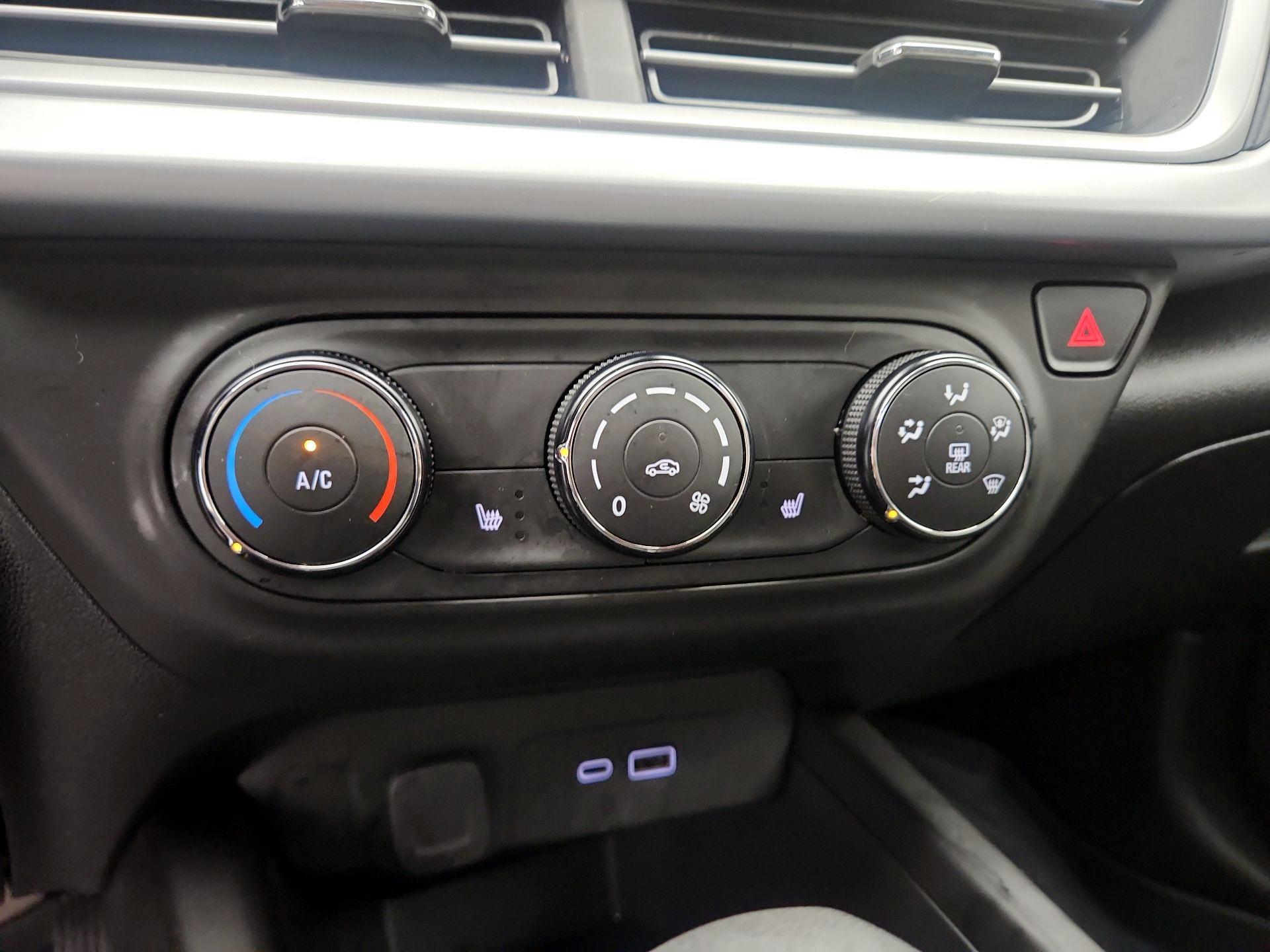 Thumbnail: 2024 Chevrolet Trax - 16